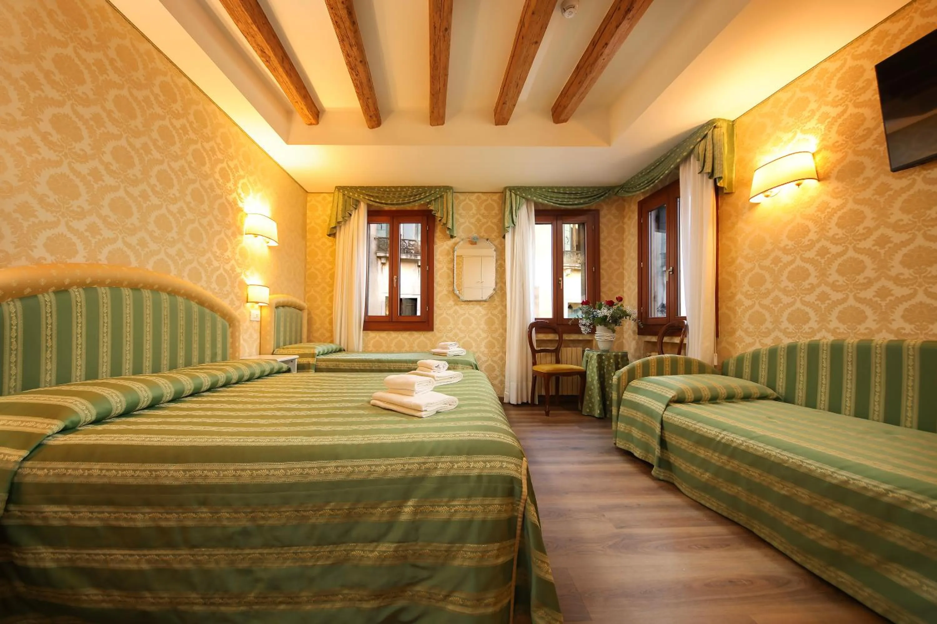 Bedroom, Bed in Hotel Da Bruno