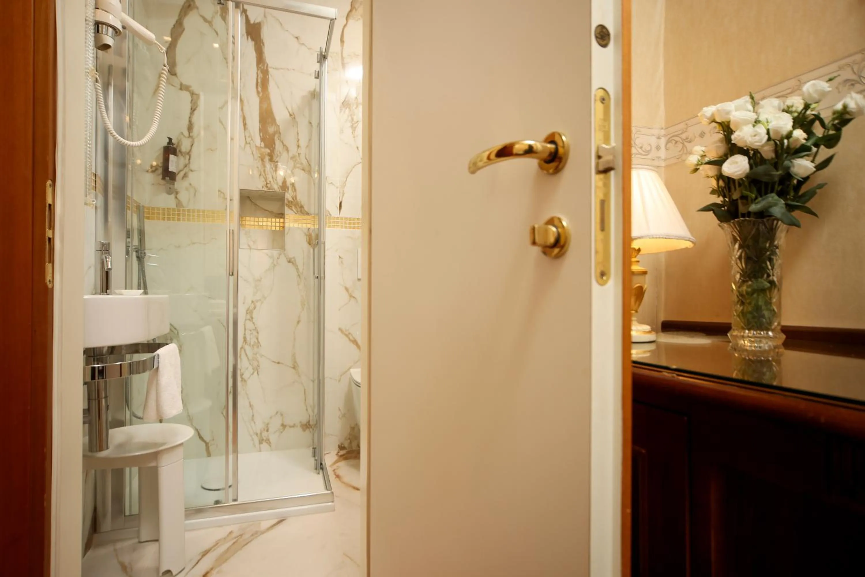 Bathroom in Hotel Da Bruno