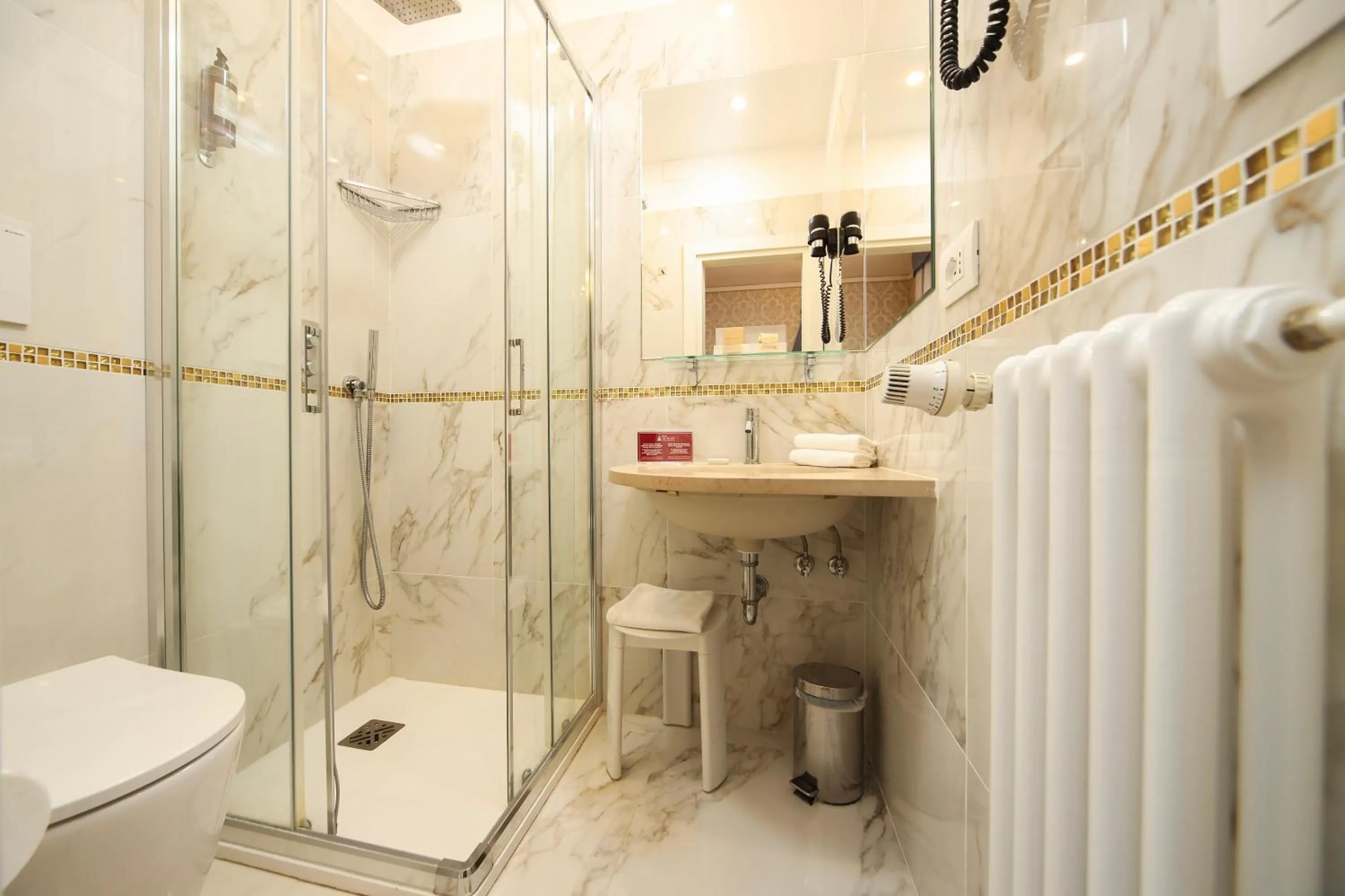 Bathroom in Hotel Da Bruno