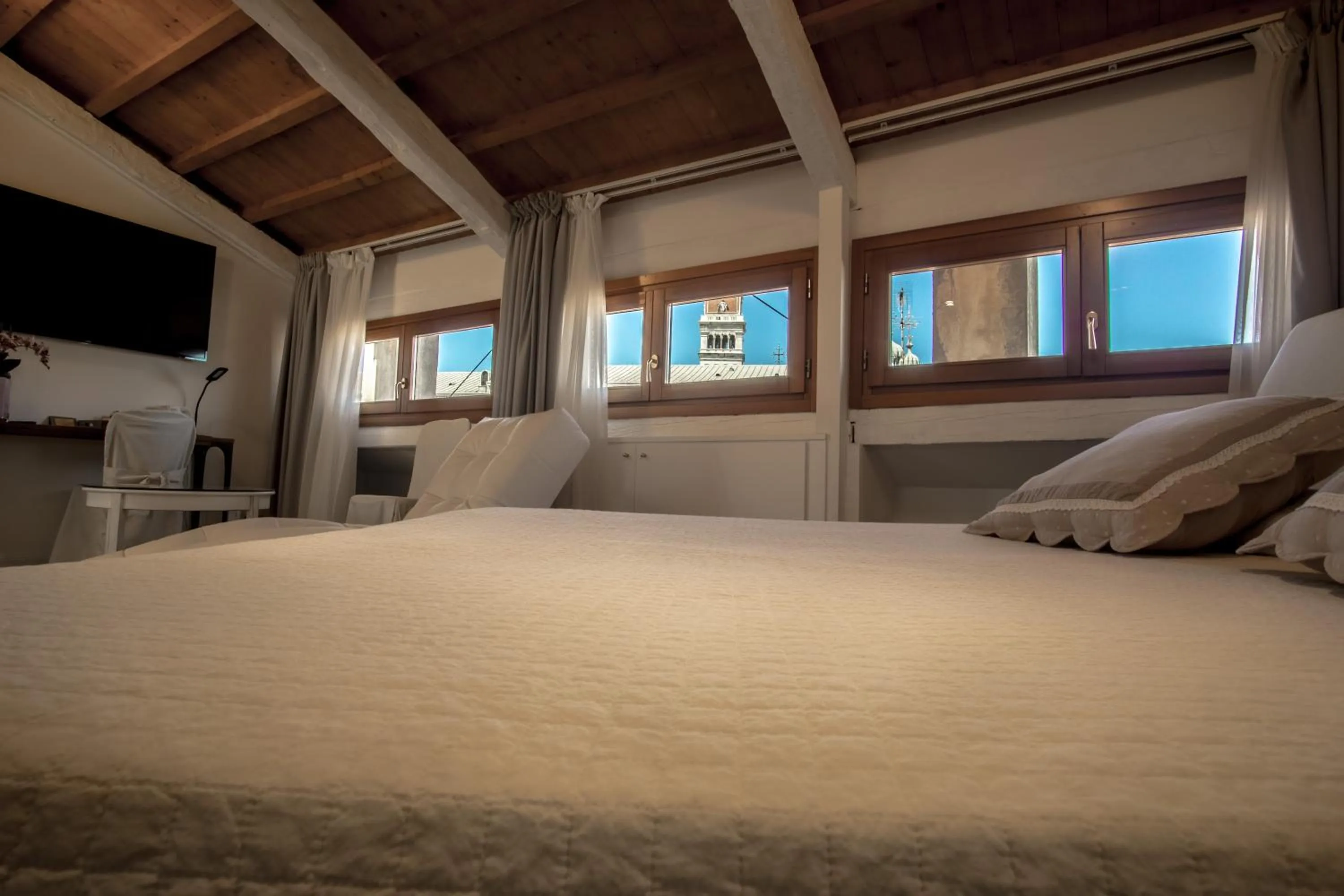 City view, Bed in Hotel Antigo Trovatore