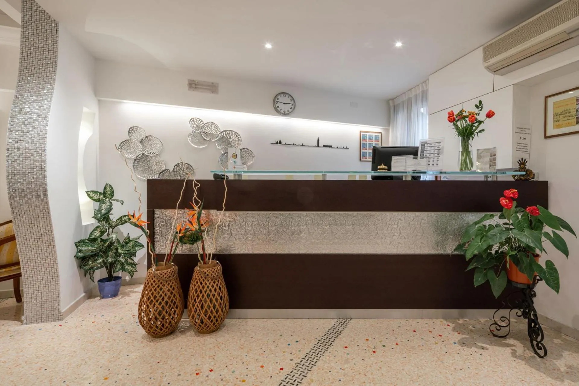 Lobby or reception in Hotel Antigo Trovatore