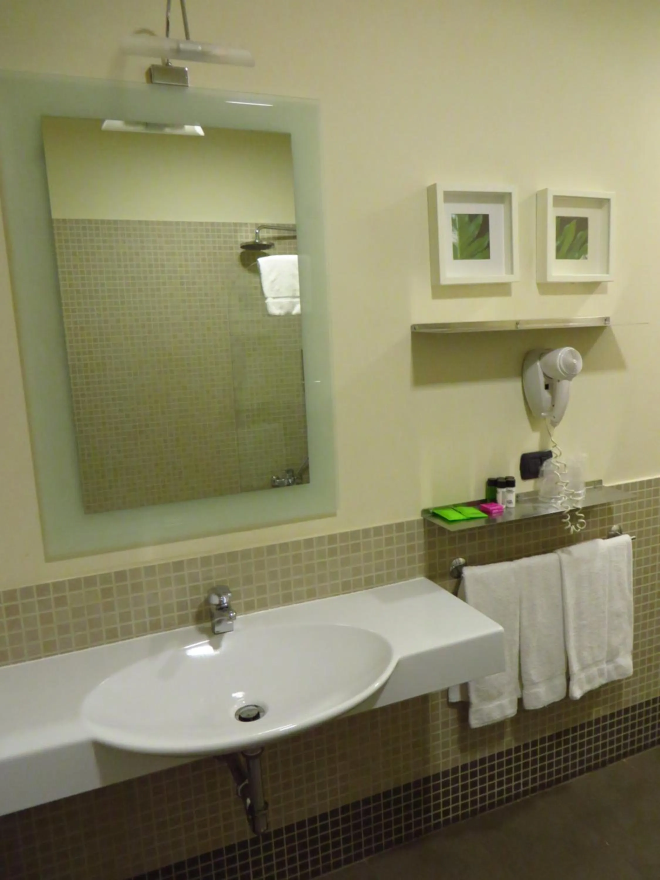 Bathroom in Bis Hotel Varese