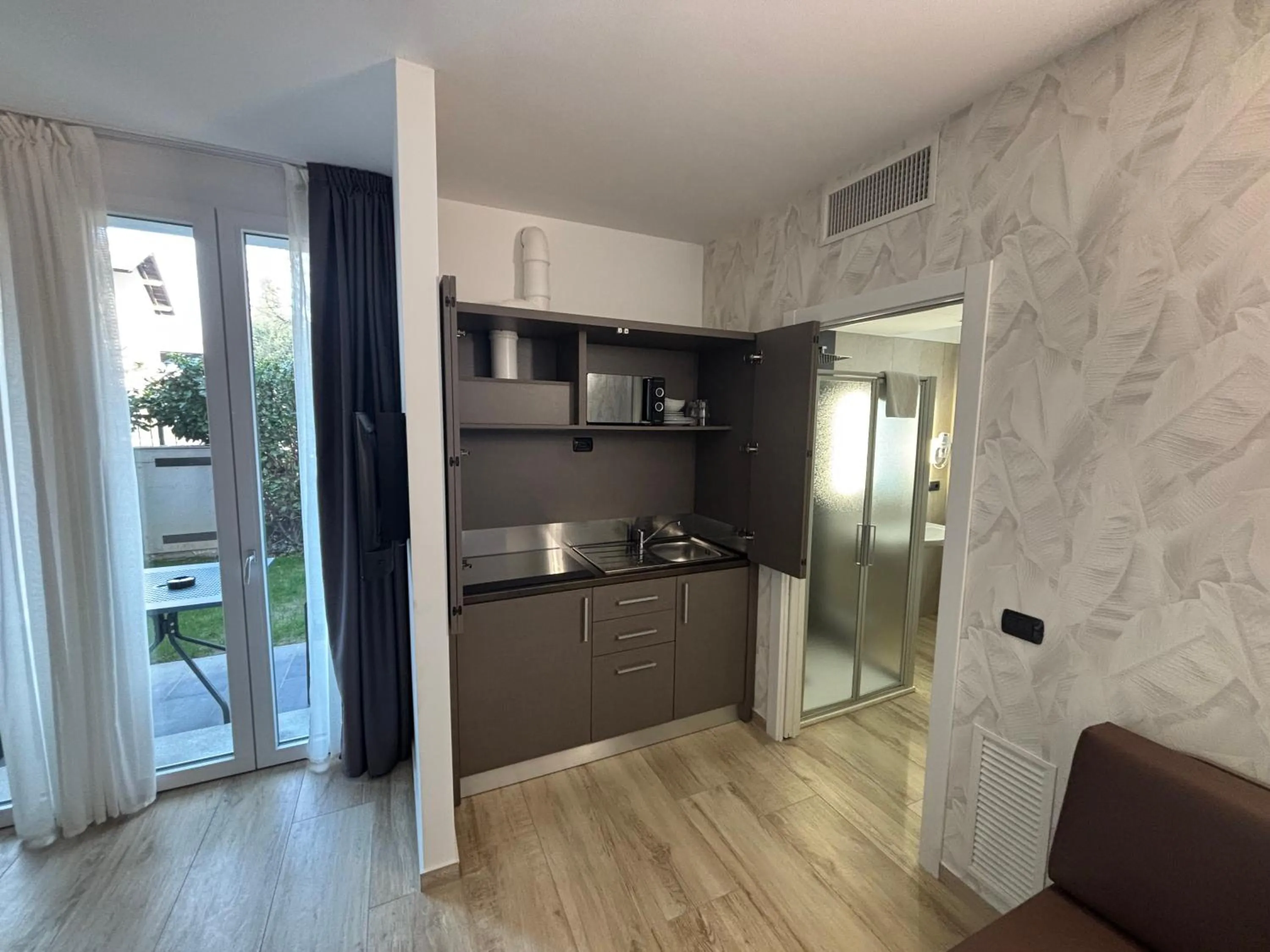 Kitchen or kitchenette in Bis Hotel Varese