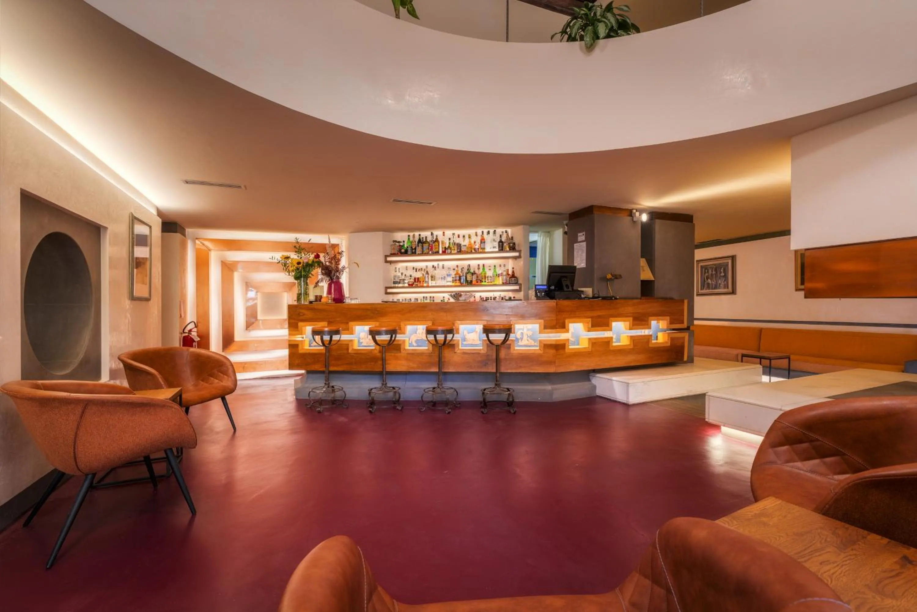 Lounge or bar in Hotel Croce Di Malta