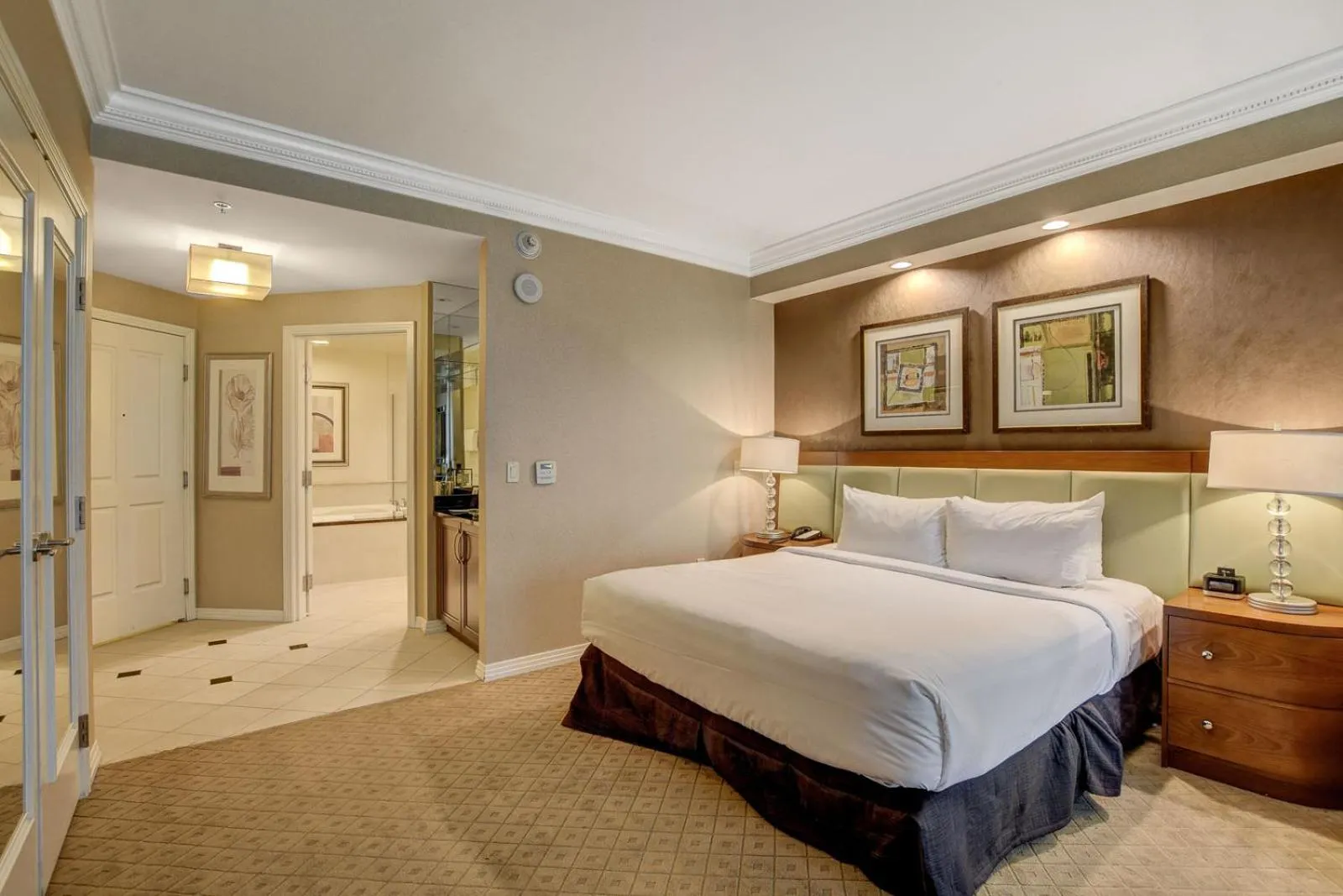 STRIP & SPHERE VIEW! Privately Owned Condo Hotel-The Signature at MGM