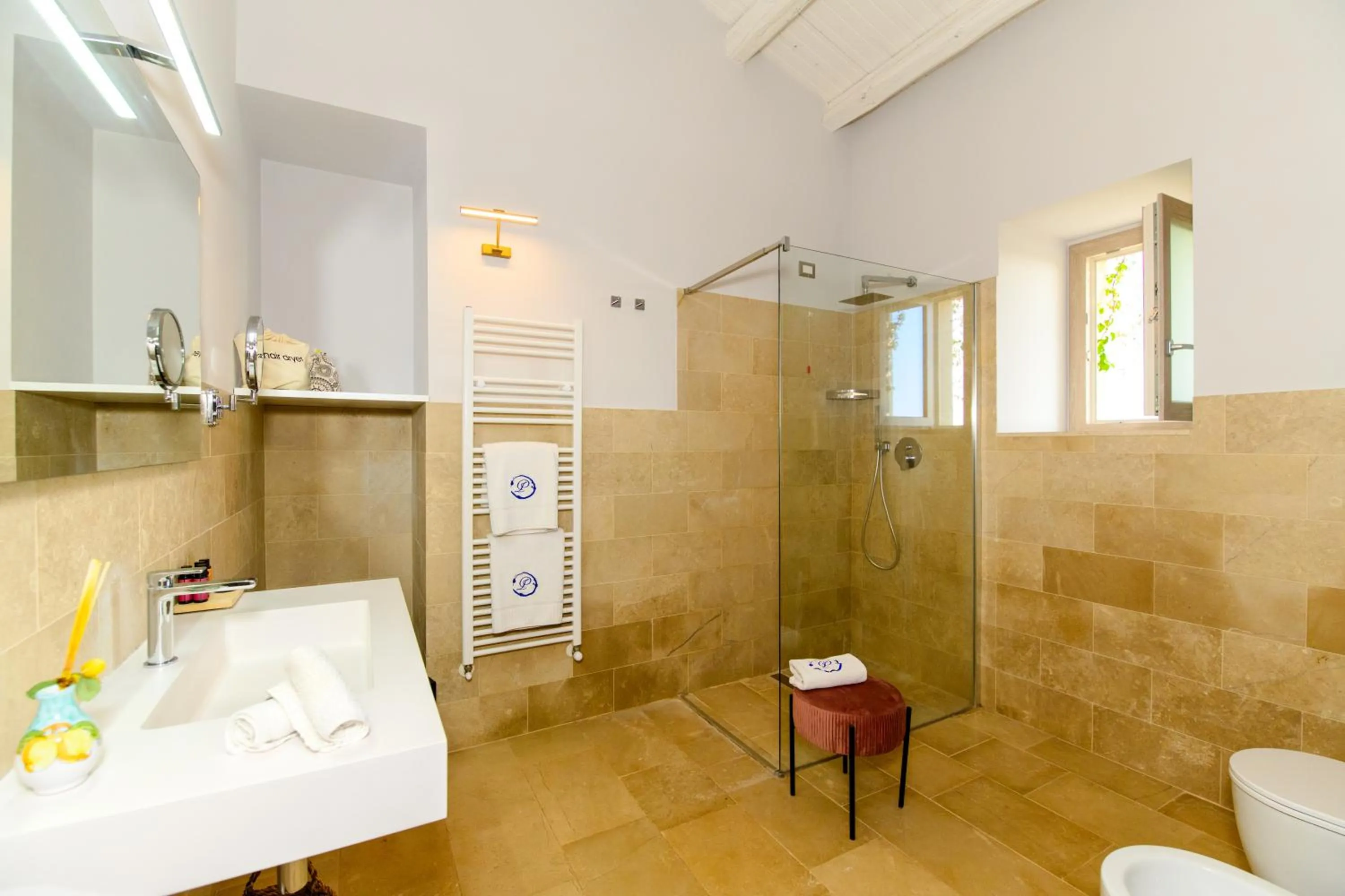 Bathroom in Poggio Leano Boutique Hotel