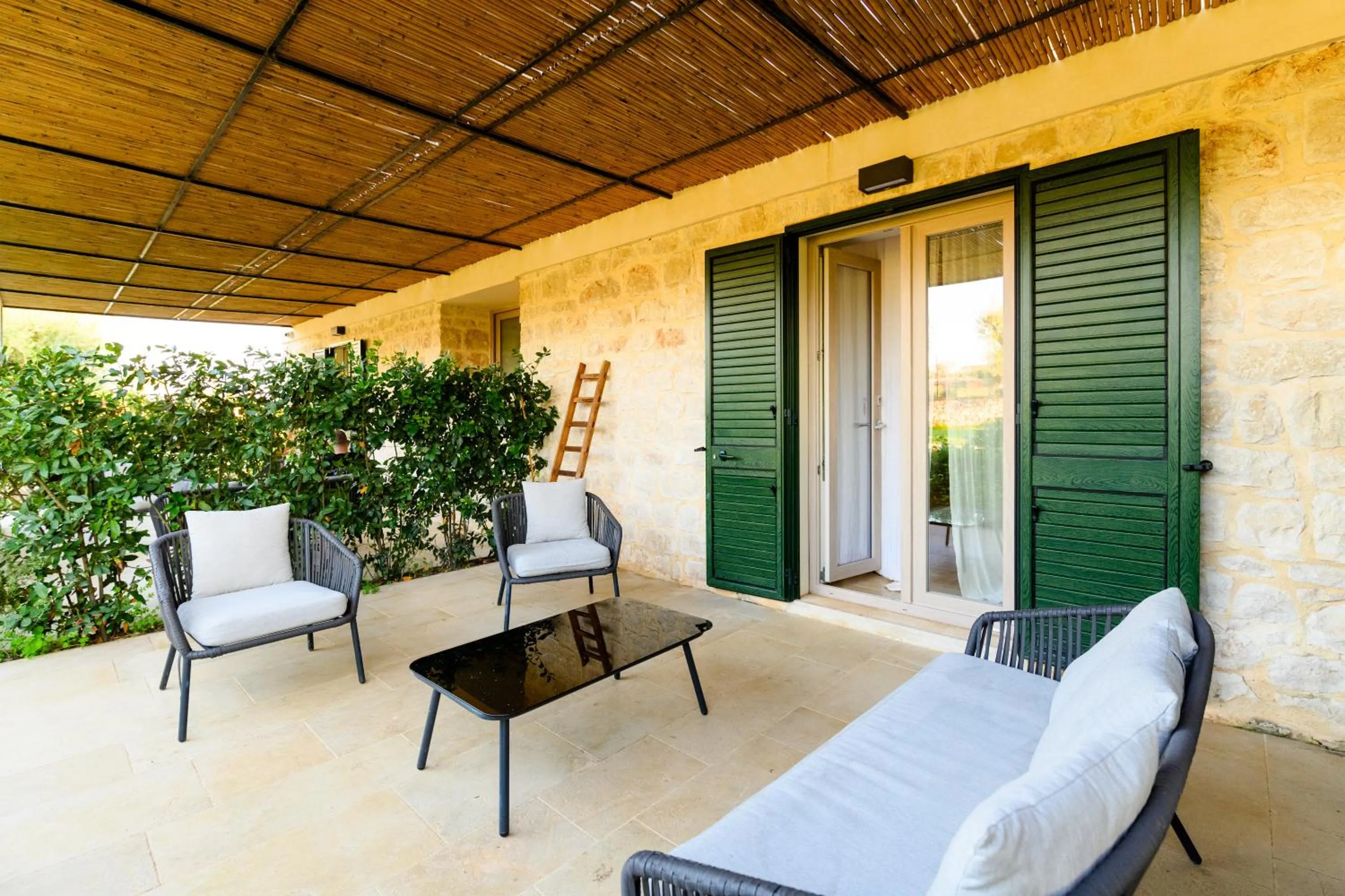 Patio in Poggio Leano Boutique Hotel