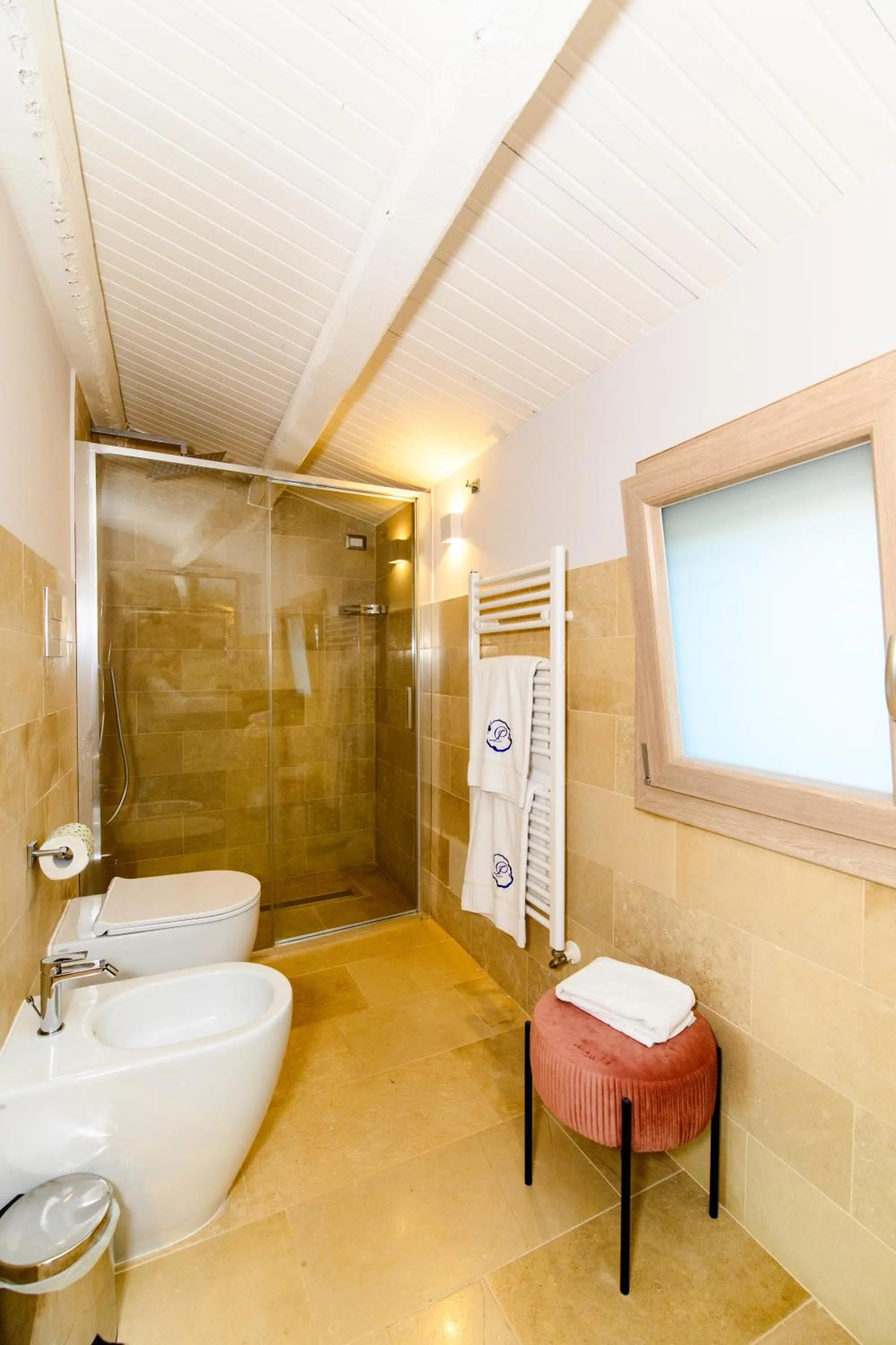 Bathroom in Poggio Leano Boutique Hotel