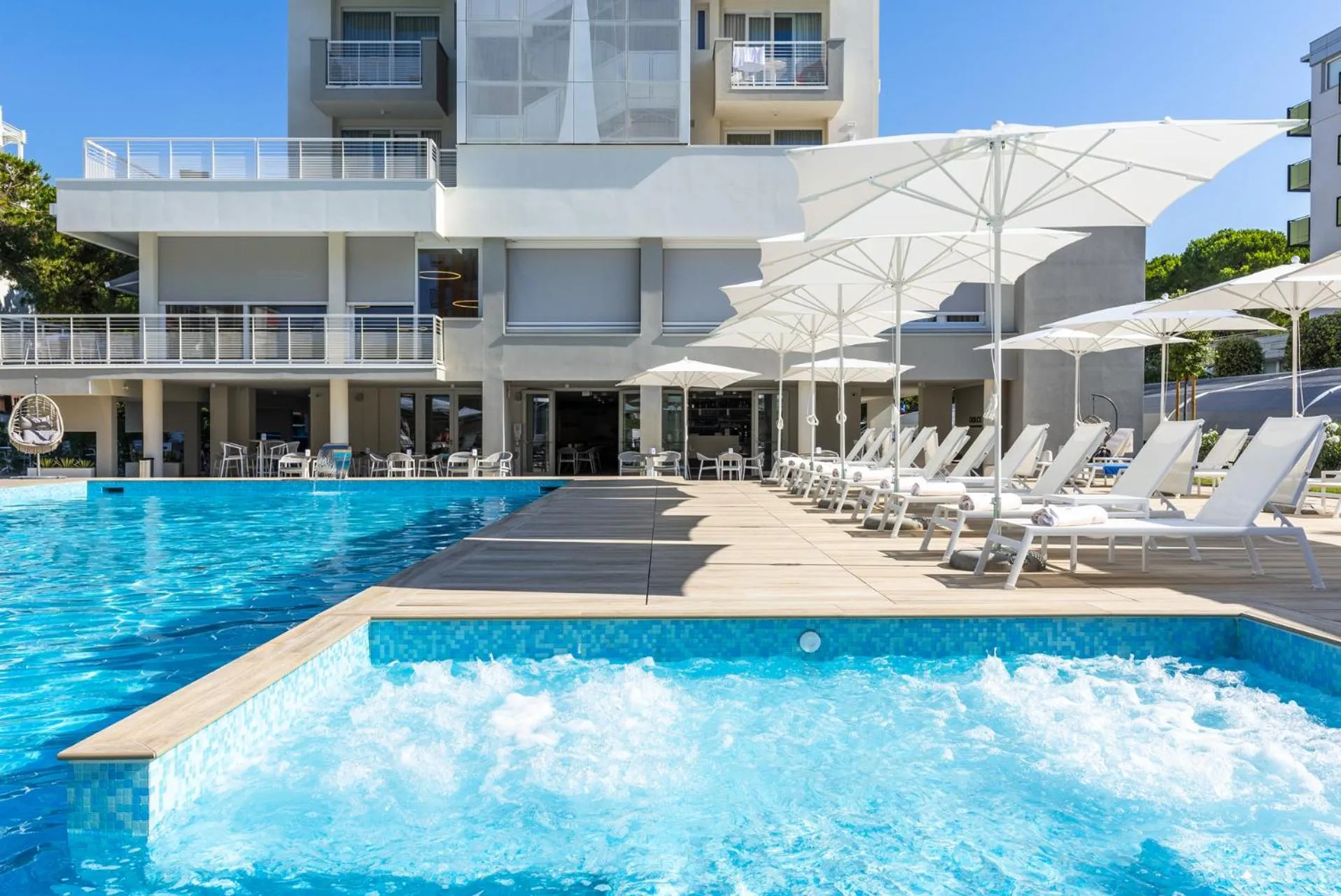 Property building in Life Hotel 4 Superior