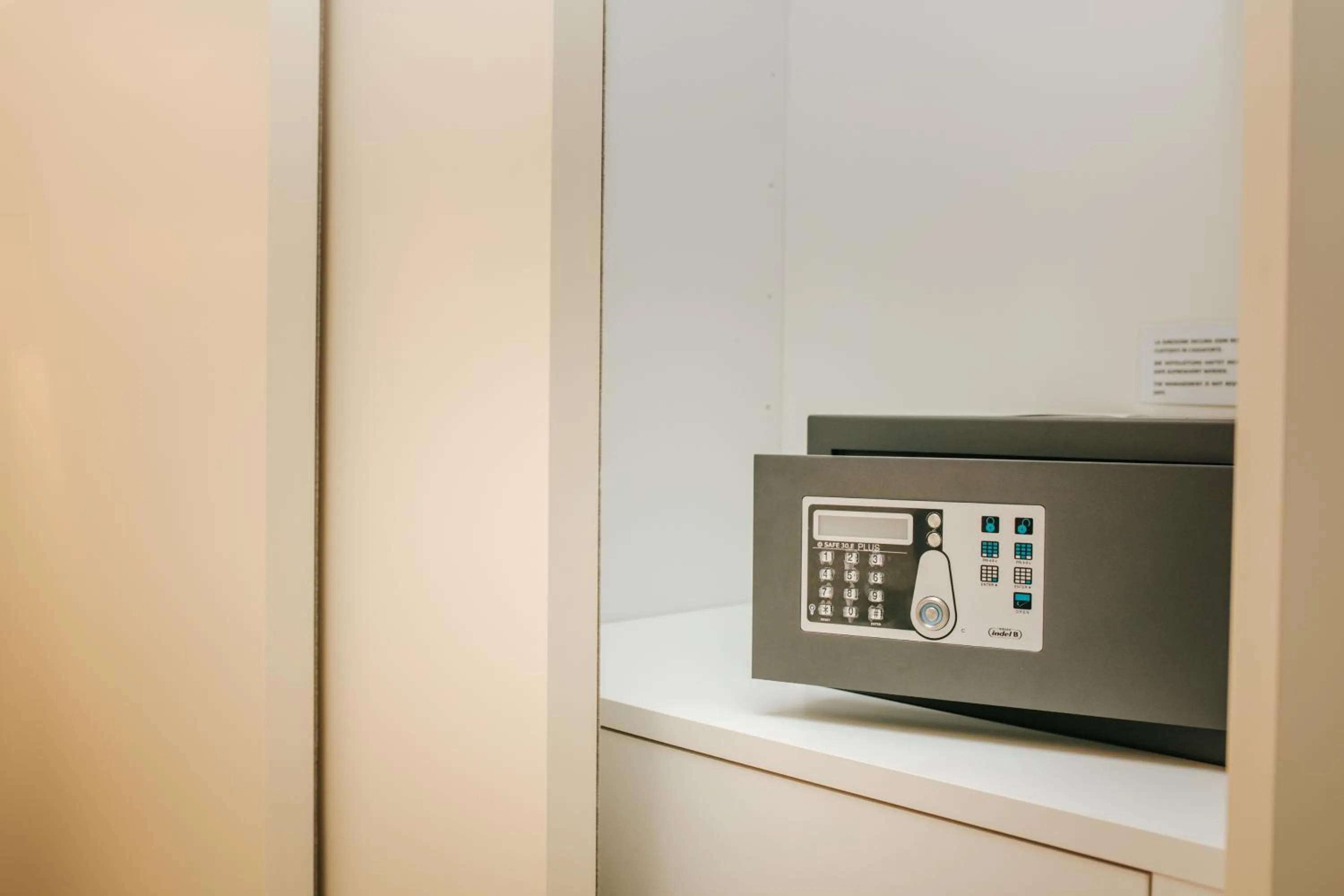 Massage in Life Hotel 4 Superior