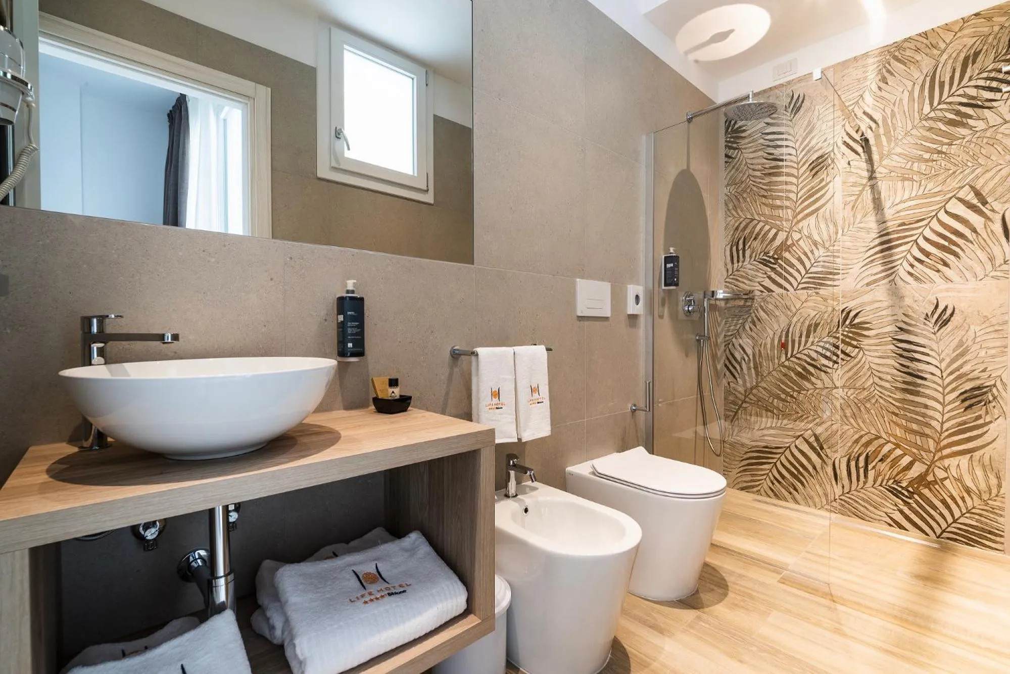 Property building in Life Hotel 4 Superior