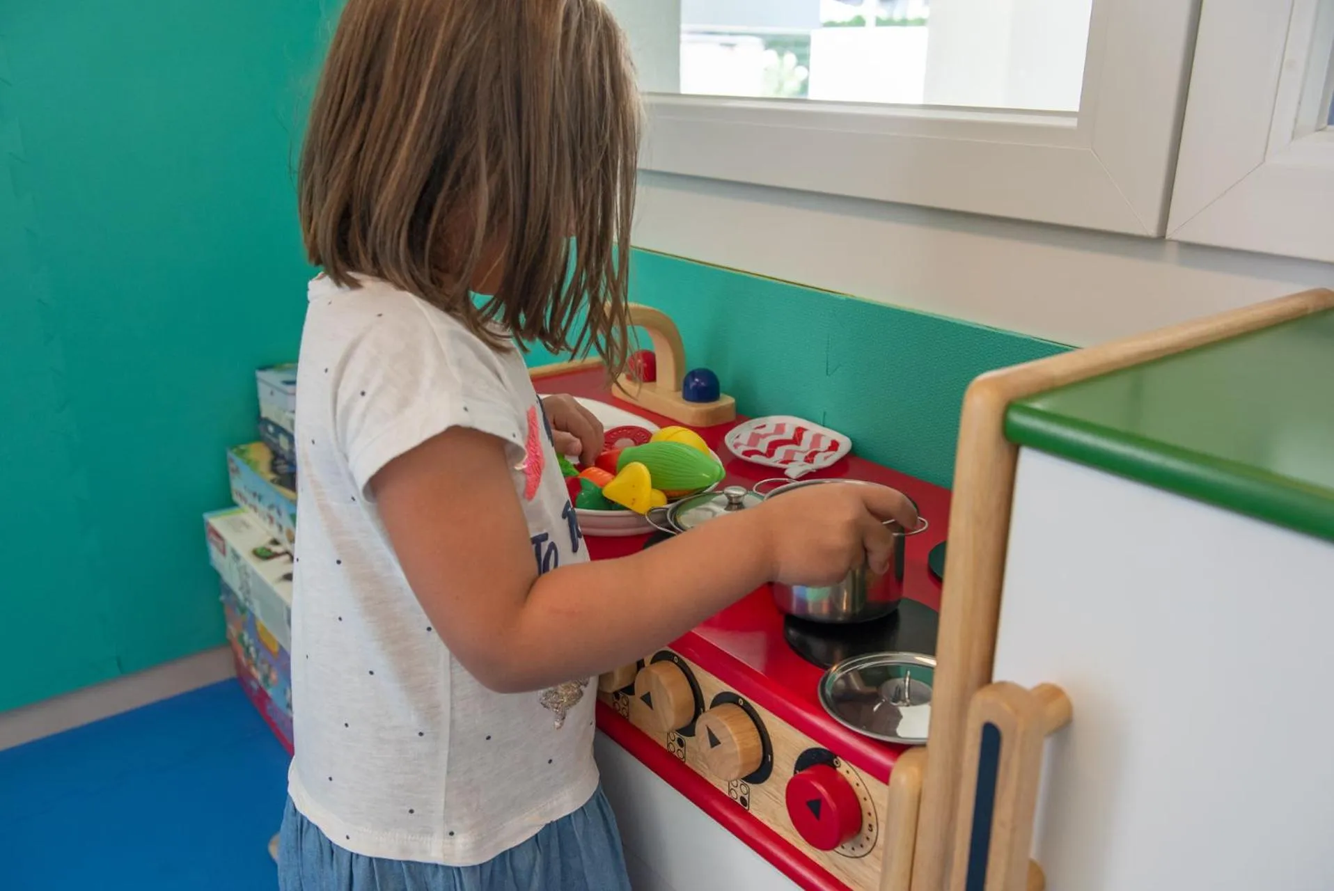 Property building in Life Hotel 4 Superior