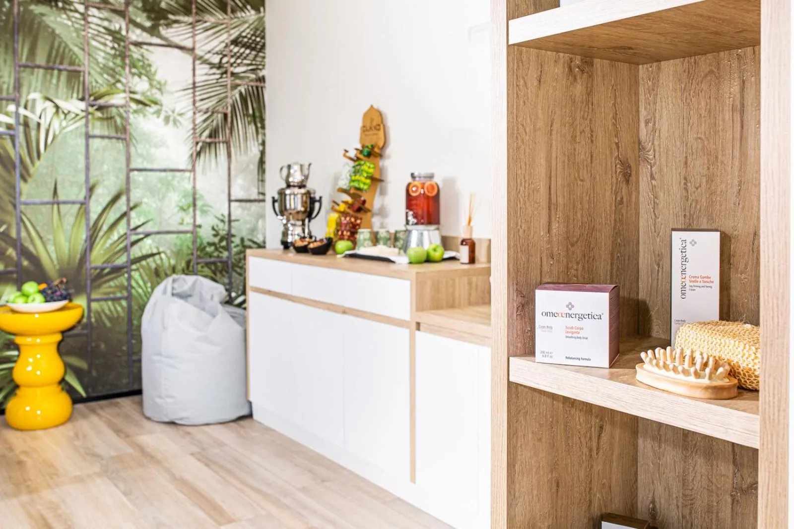 Property building in Life Hotel 4 Superior