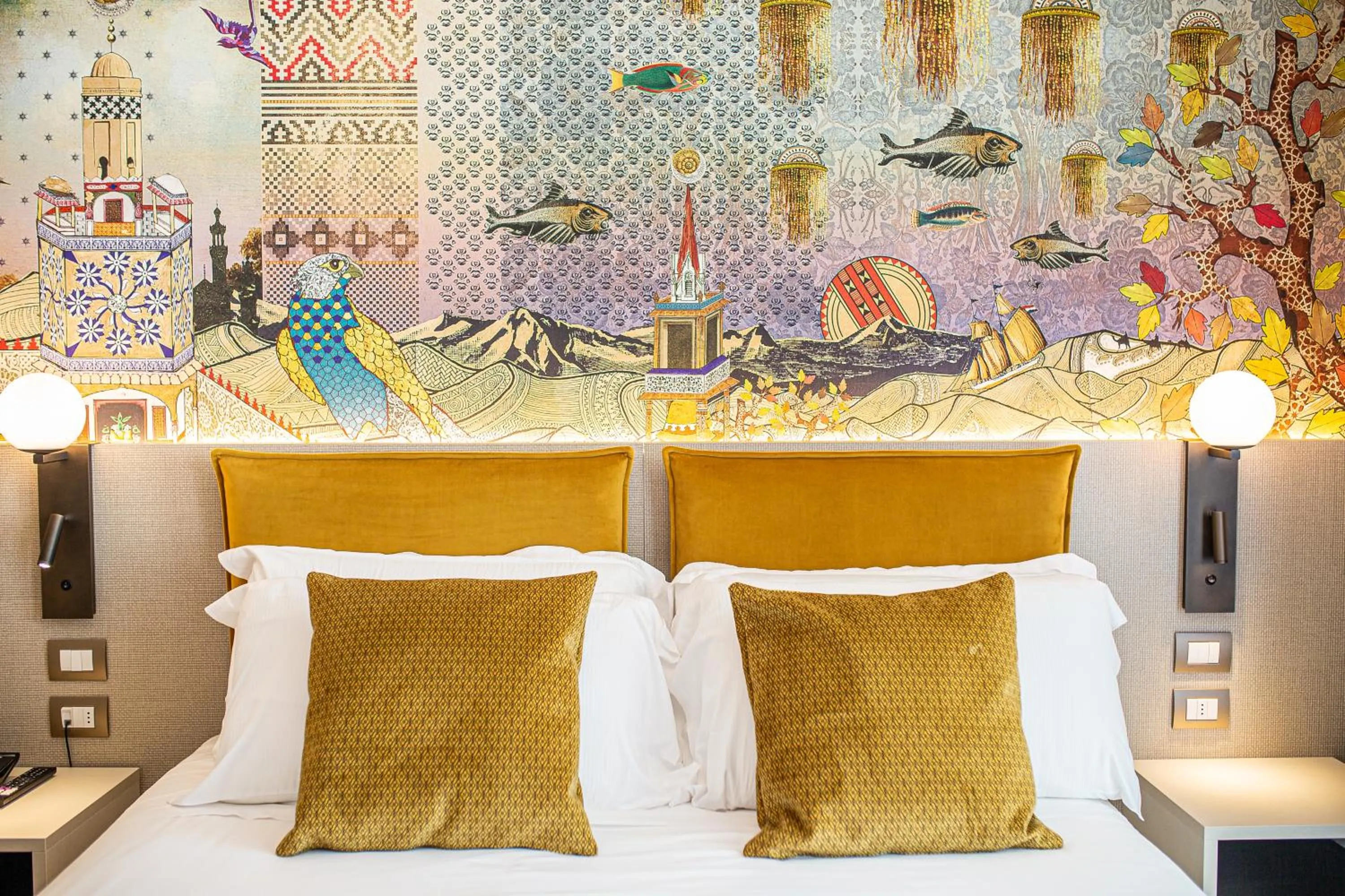 Property building, Bed in Life Hotel 4 Superior