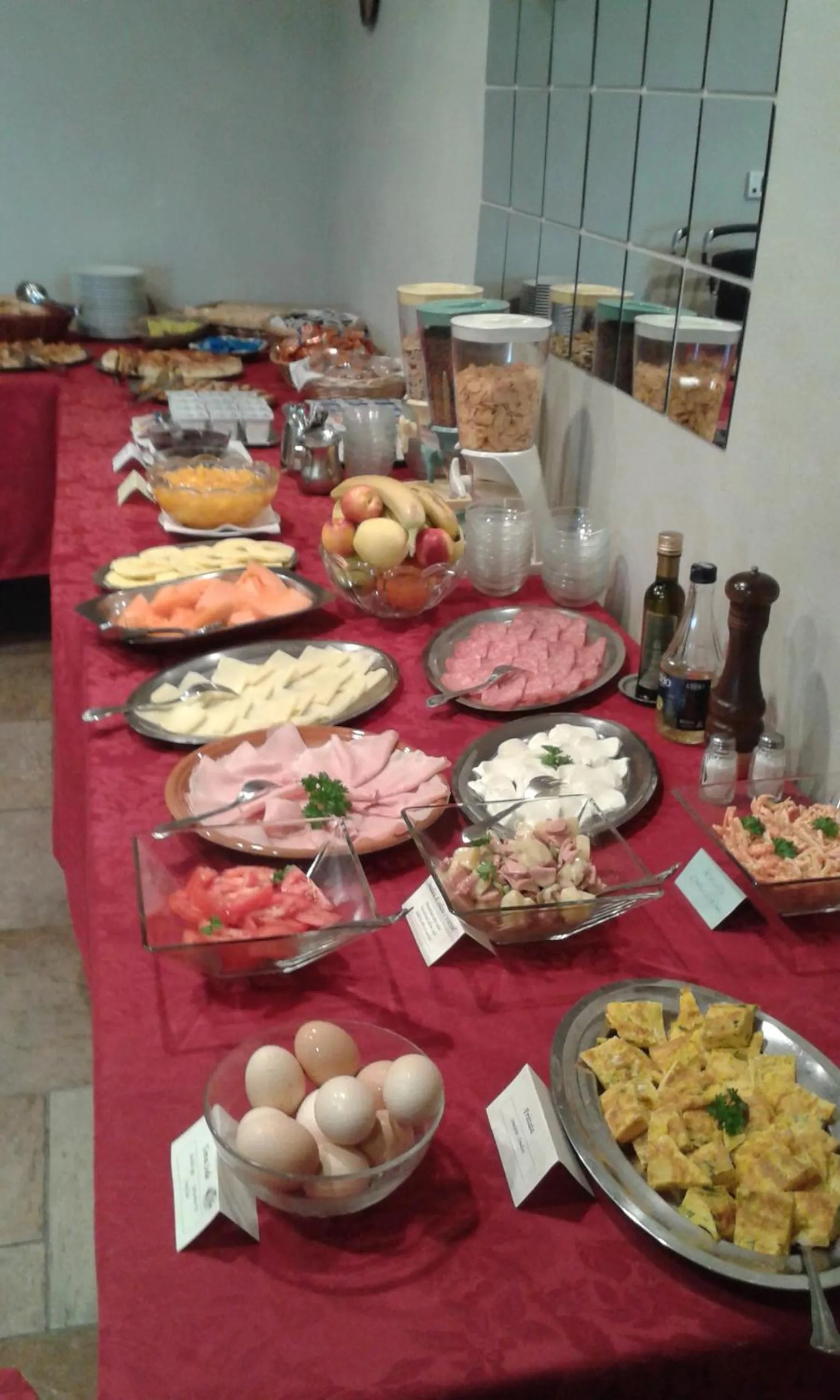 Food and drinks in Albergo Ristorante Monterosa