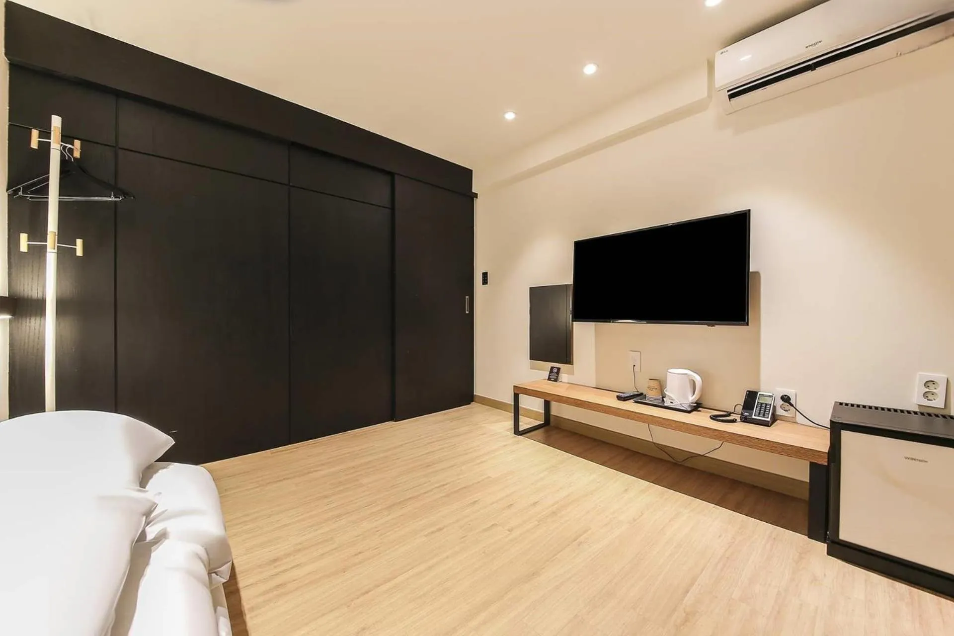 Bed in Winners Hotel