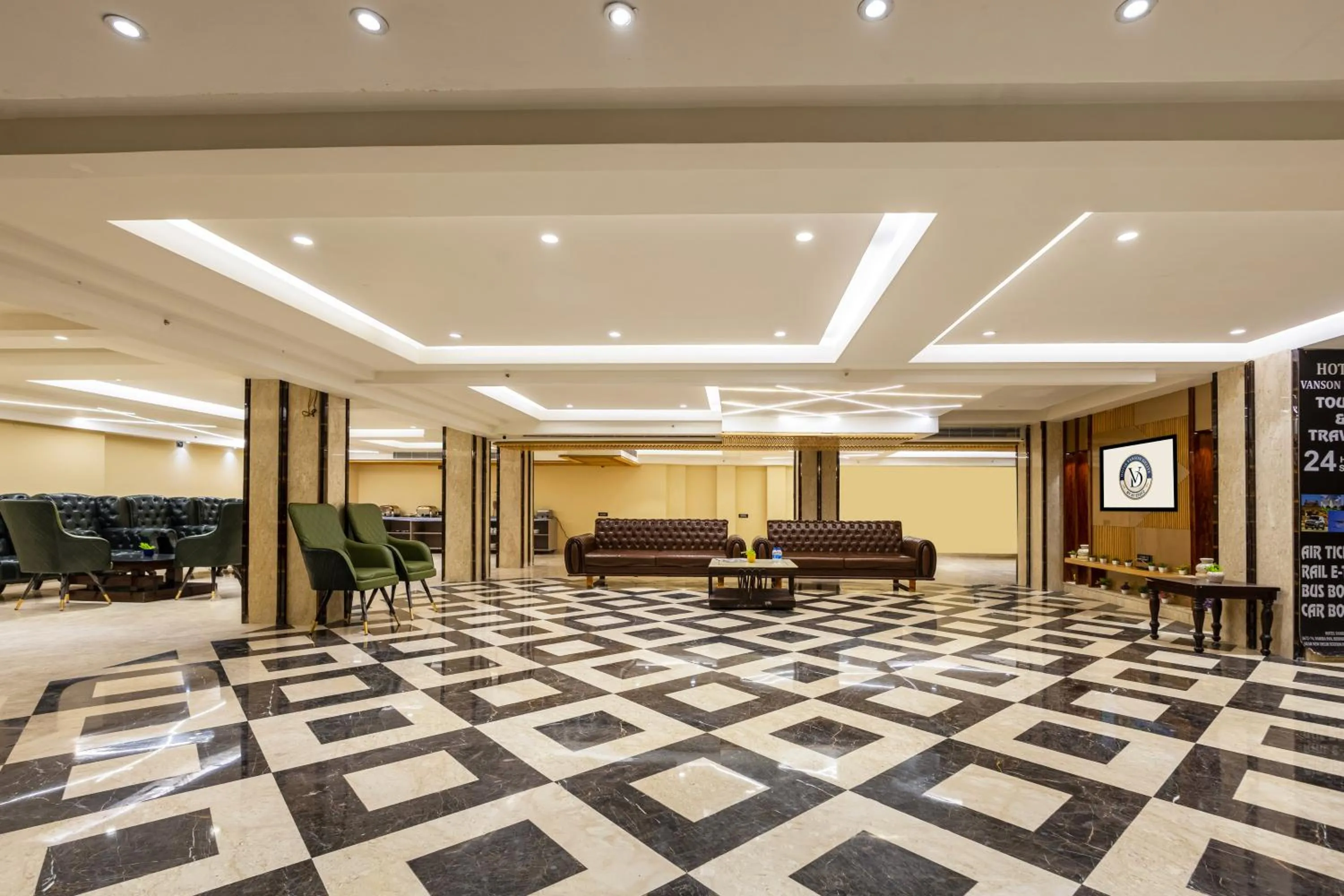 TV and multimedia in The Vanson Delite "Newly Rebuilt 2026" - Near New Delhi Station & Connaught Place