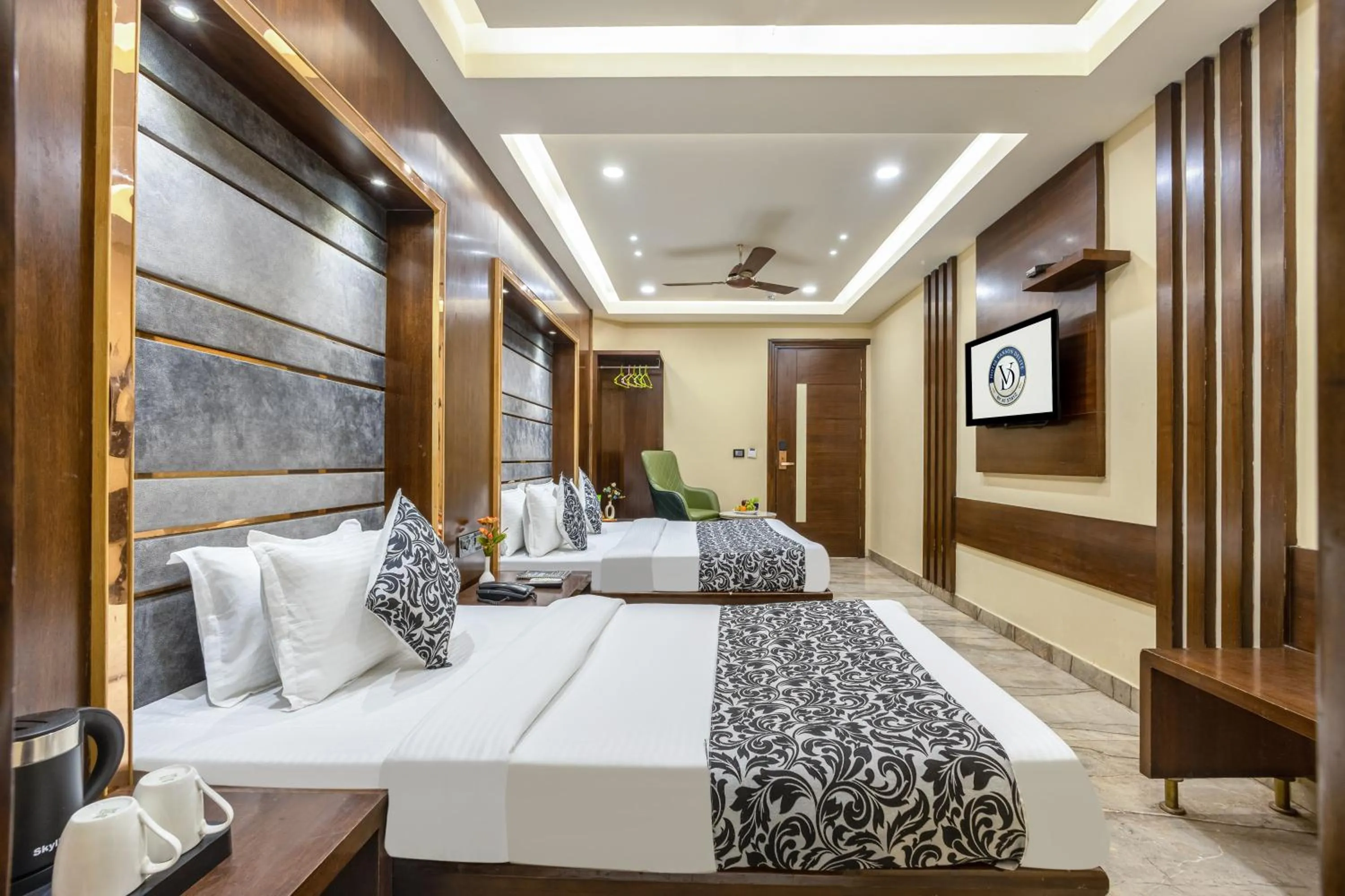 Bed in The Vanson Delite "Newly Rebuilt 2026" - Near New Delhi Station & Connaught Place