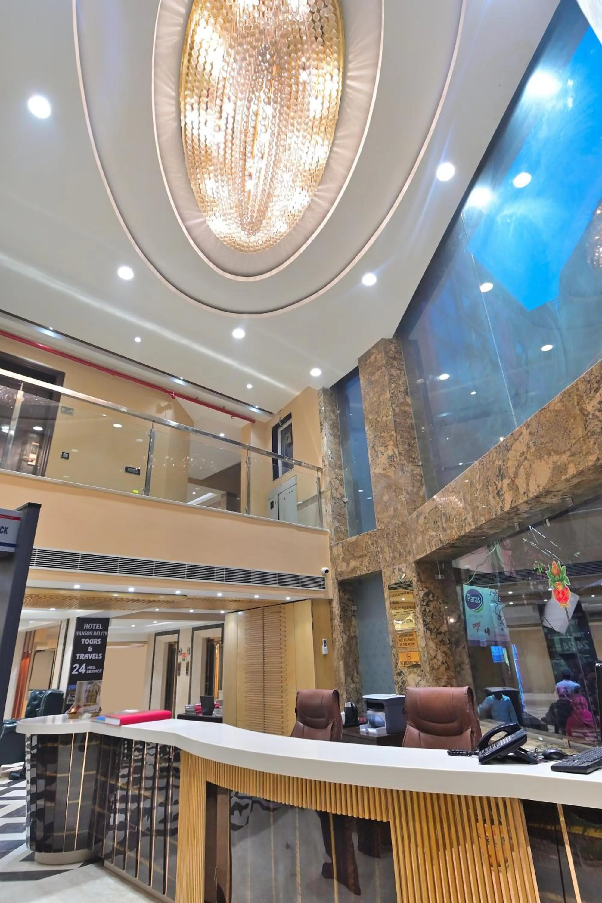 TV and multimedia in The Vanson Delite