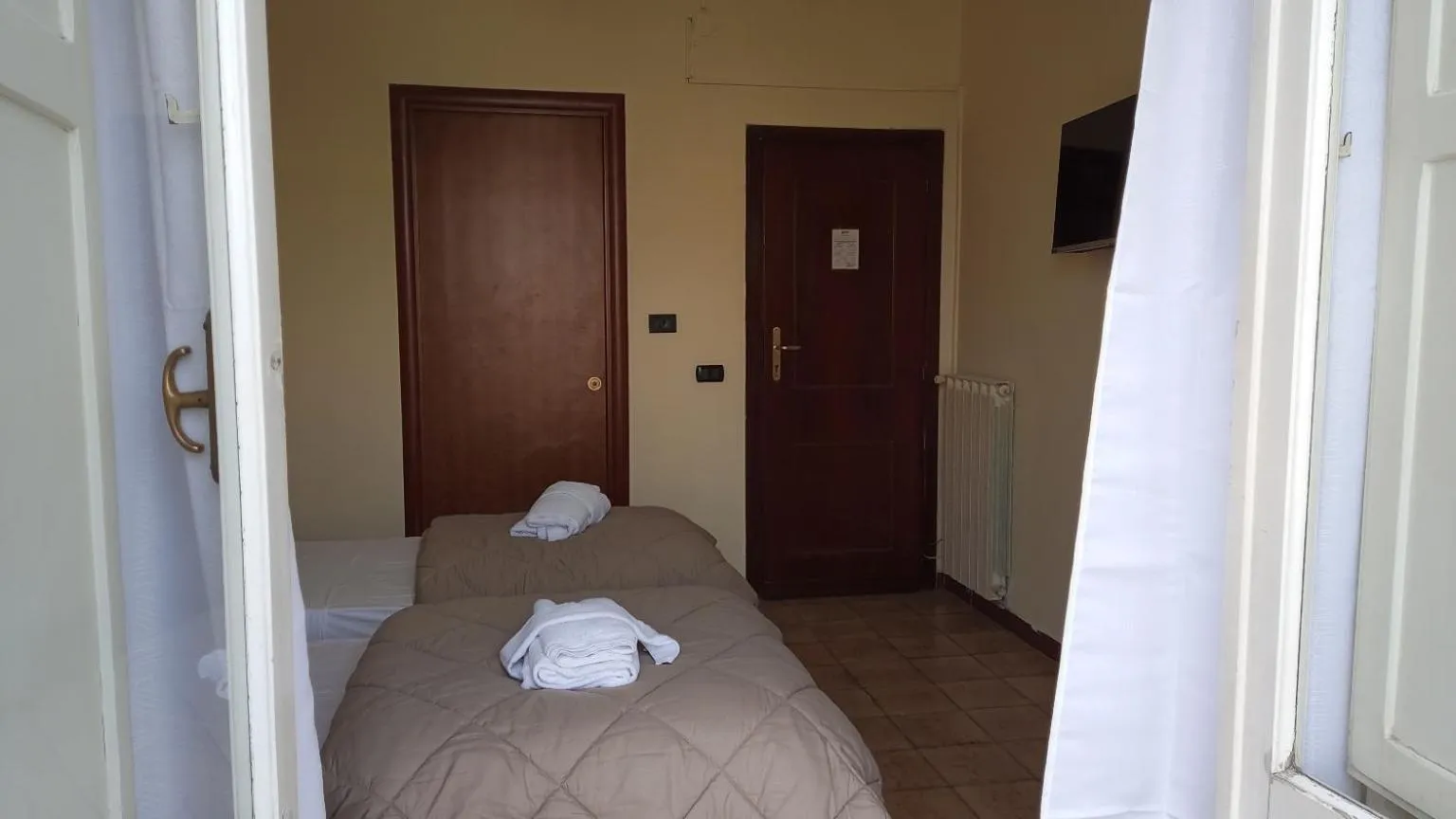 Bed in Hotel Eliseo Napoli