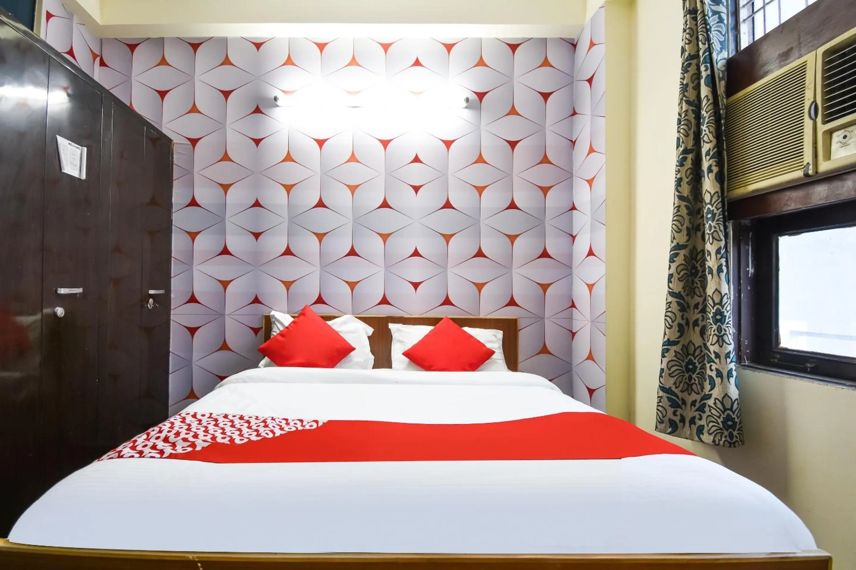 Bedroom, Bed in Hotel O Pragati Inn