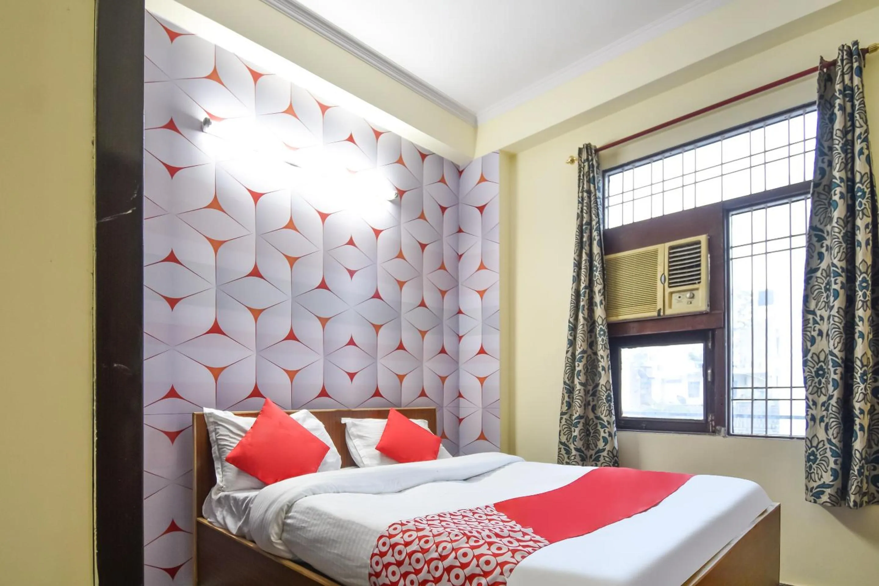 Bedroom in Hotel O Pragati Inn