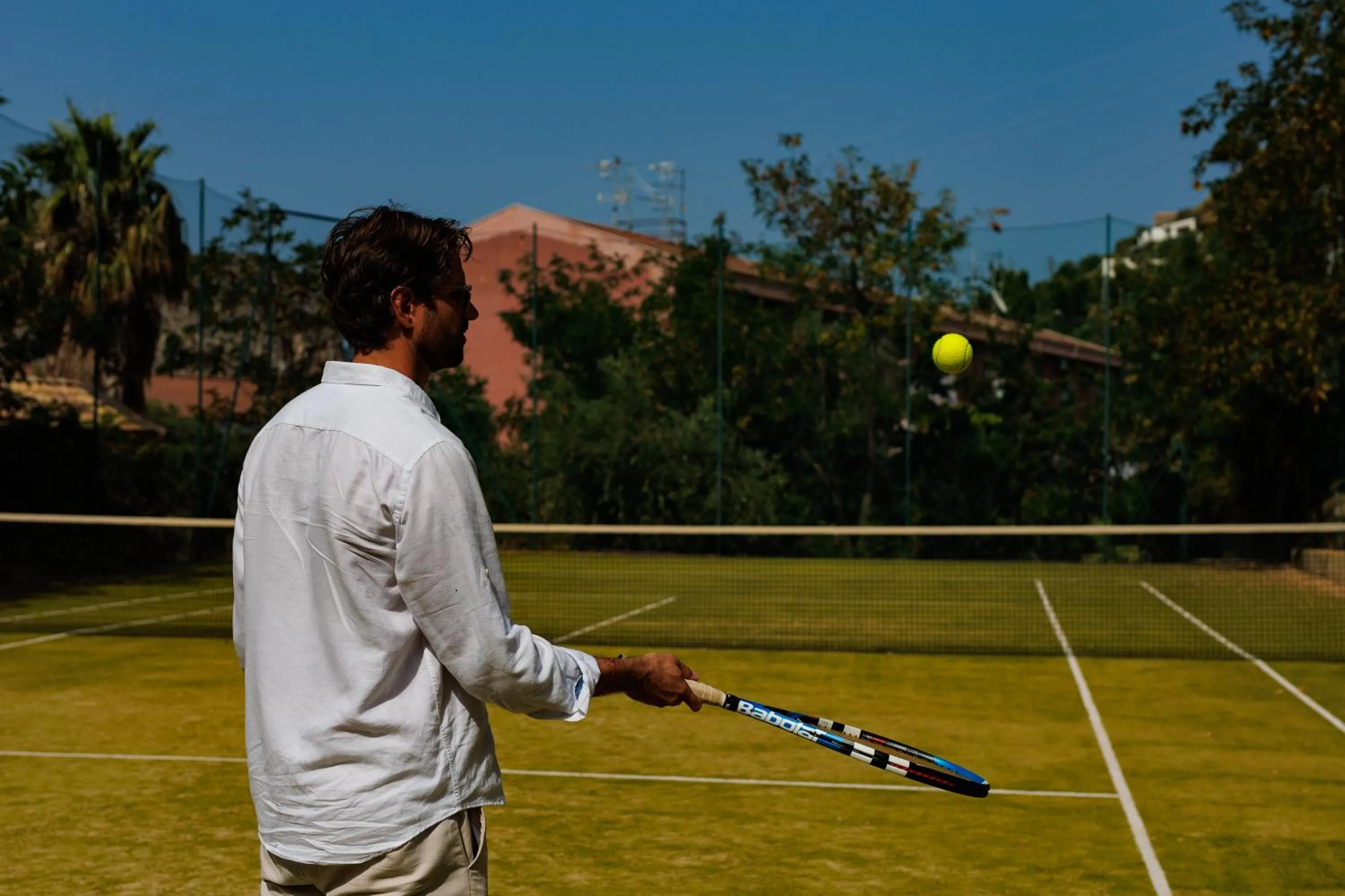 Tennis court in Alberi del Paradiso