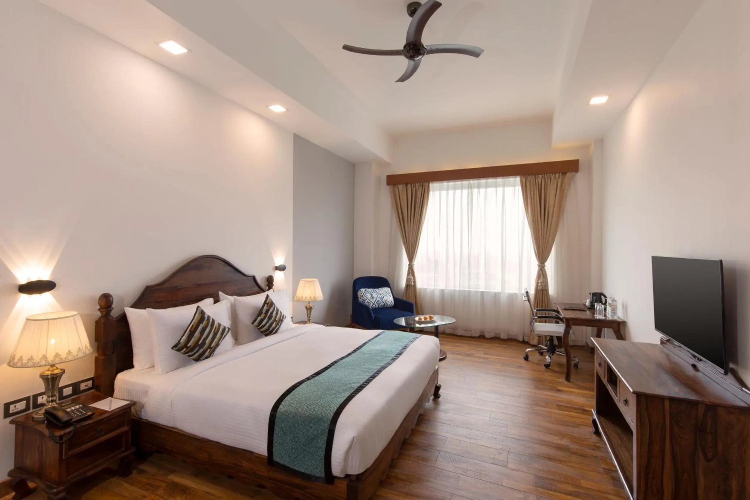 Bedroom, Bed in Himal Resort