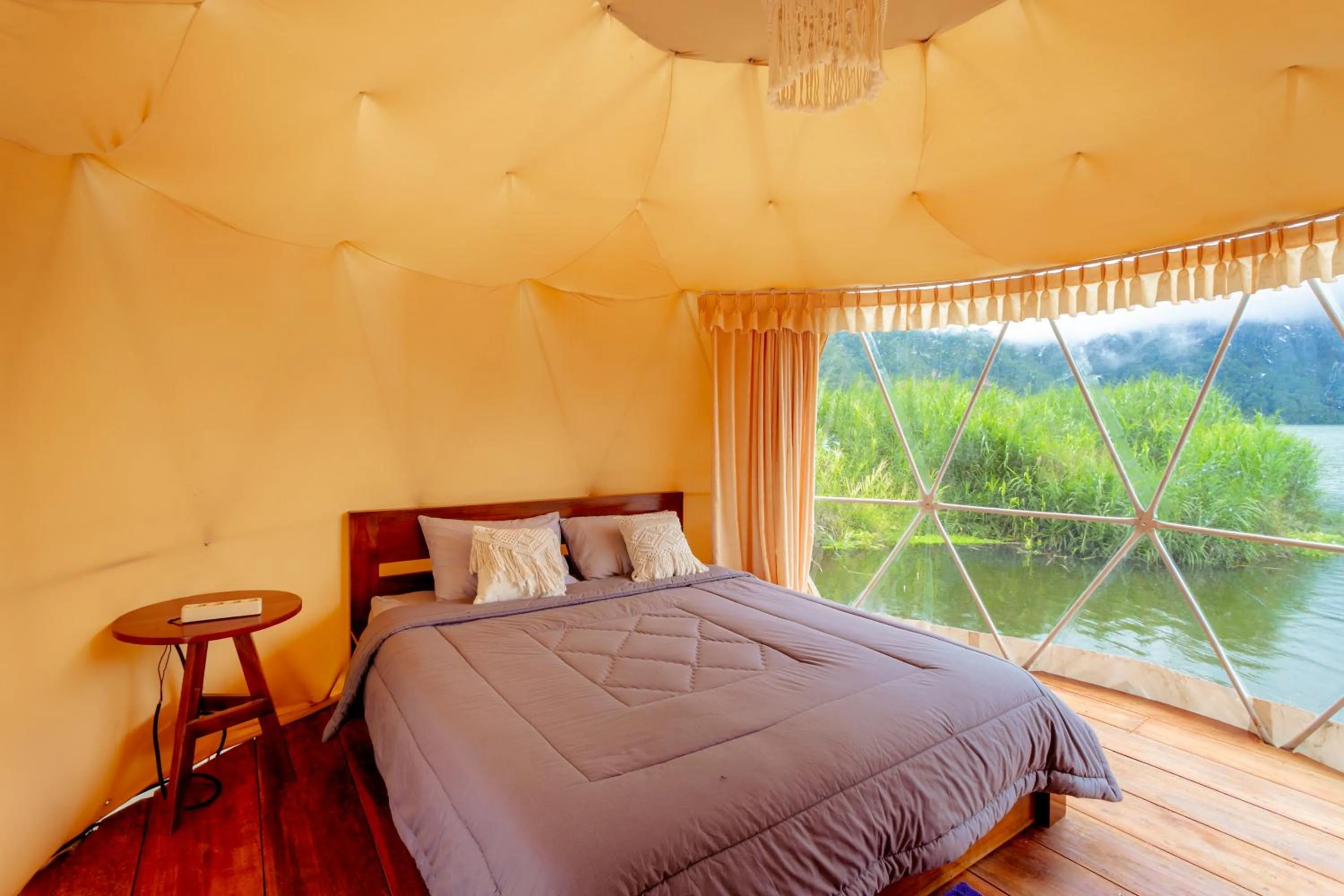 View (from property/room), Bed in Jempana View