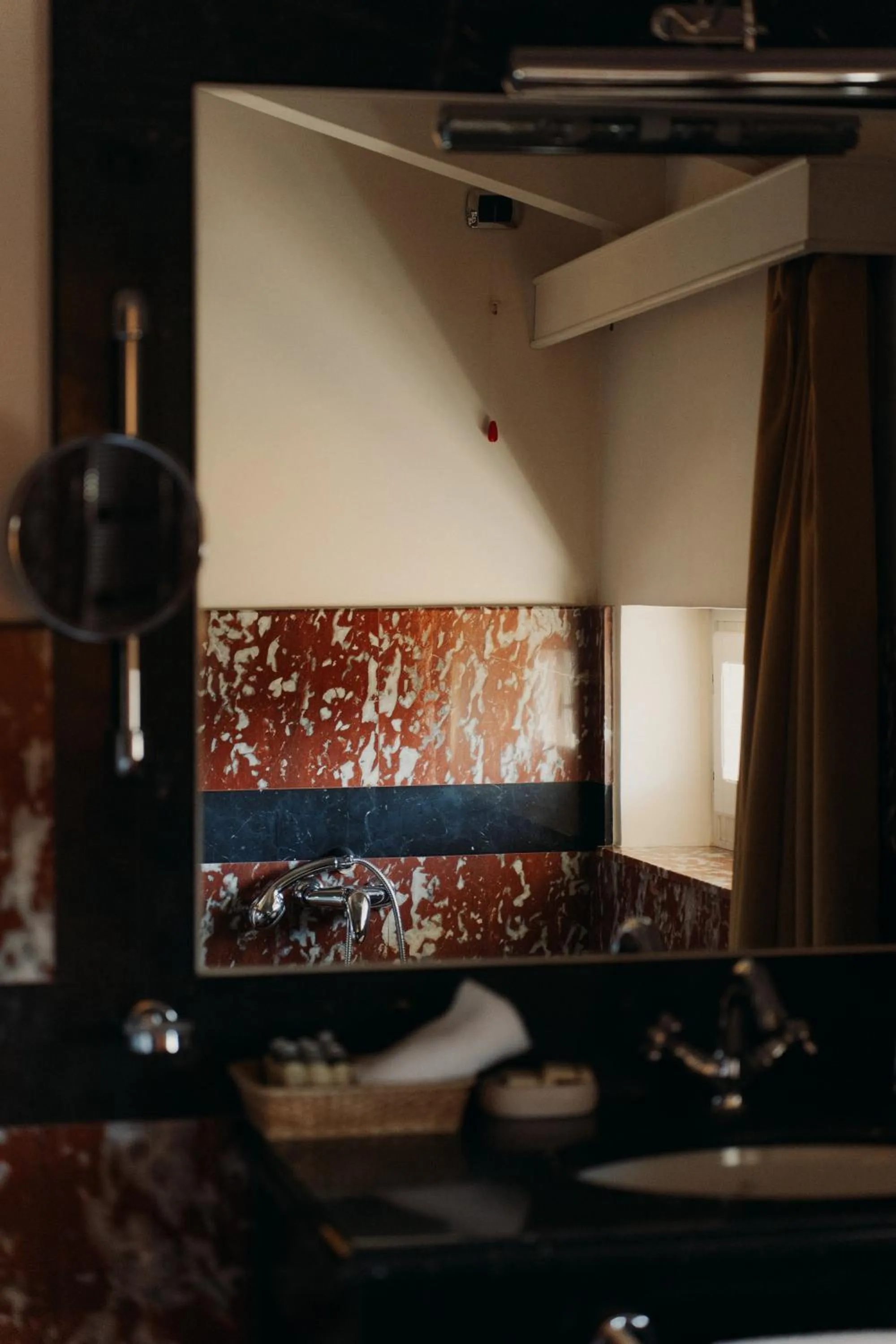 Bathroom in Hotel Palazzo Guiscardo Pietrasanta