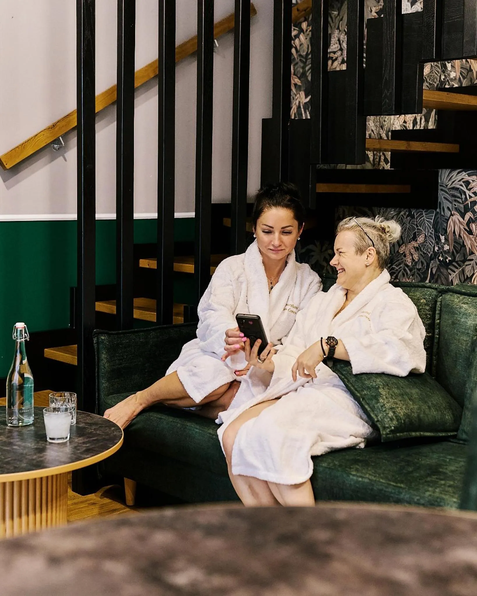 People in Aparthotel Green Concrete