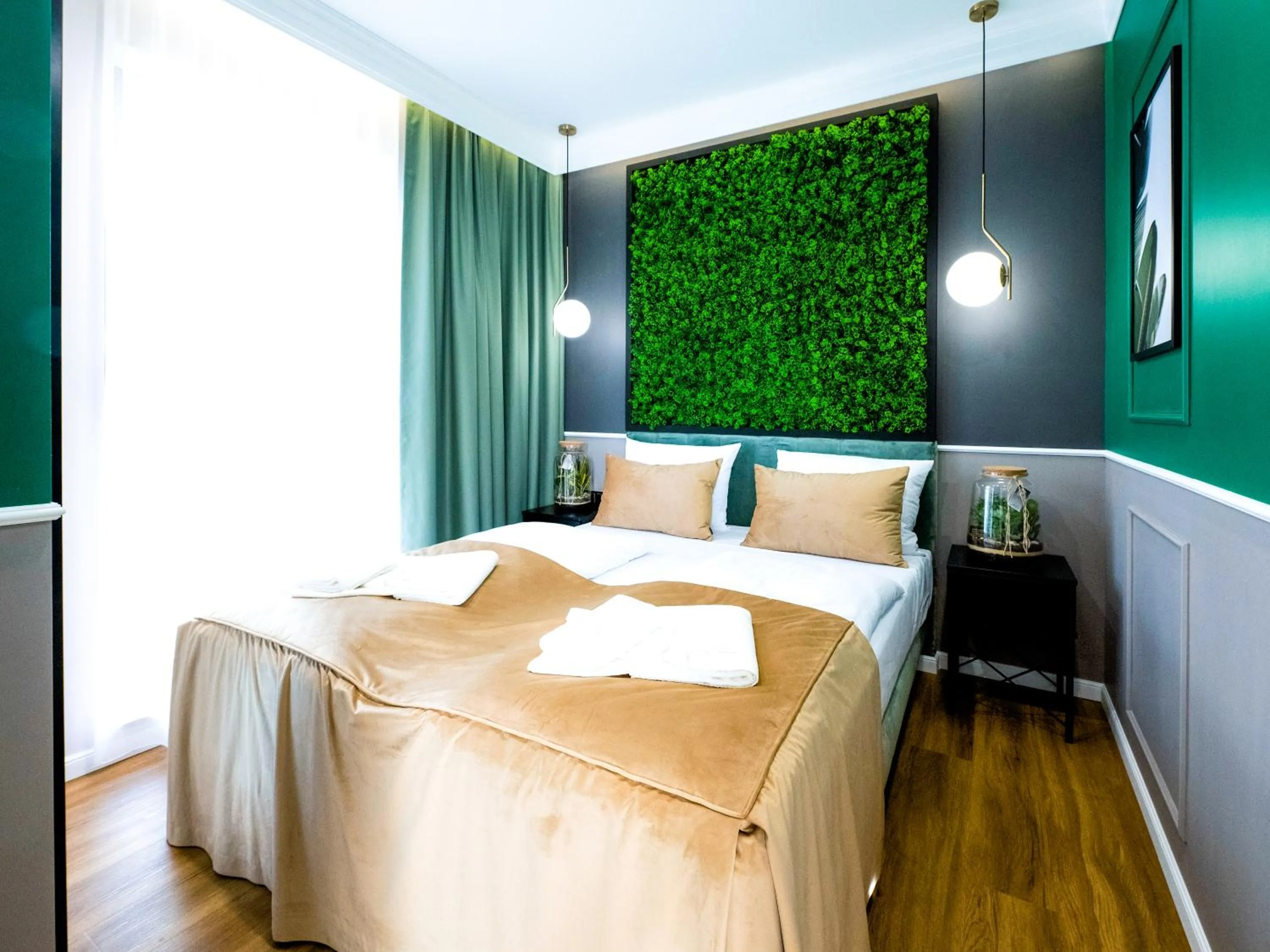 Bed in Aparthotel Green Concrete - ekologiczne apartamenty premium ze strefą Wellness