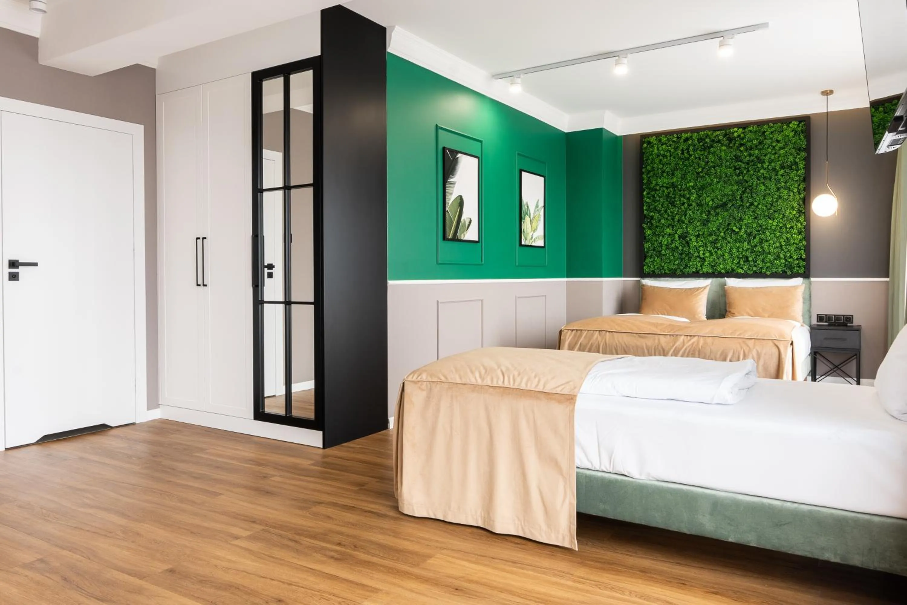 Bed in Aparthotel Green Concrete