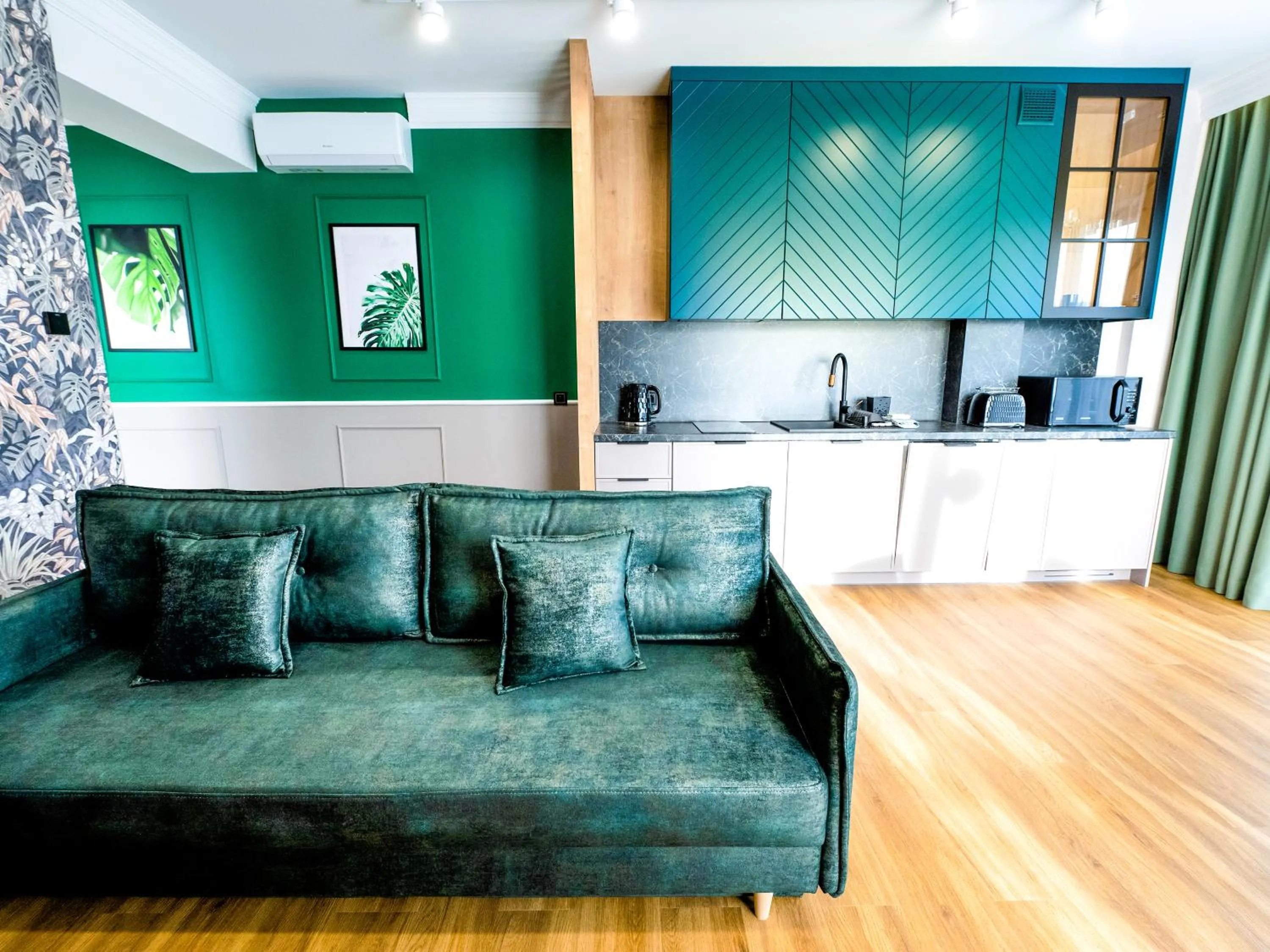 Coffee/tea facilities in Aparthotel Green Concrete - ekologiczne apartamenty premium ze strefą Wellness