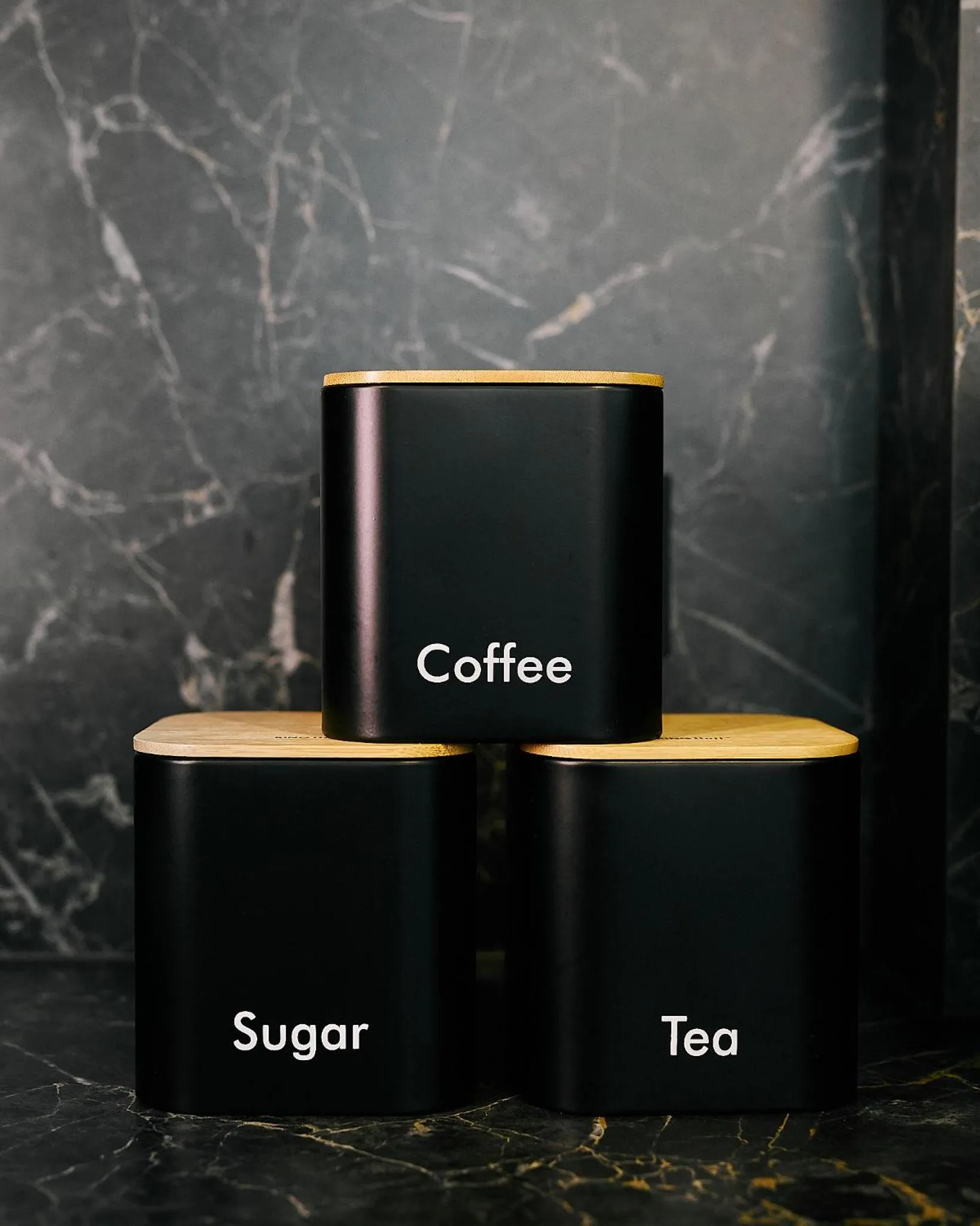 Kitchen or kitchenette in Aparthotel Green Concrete