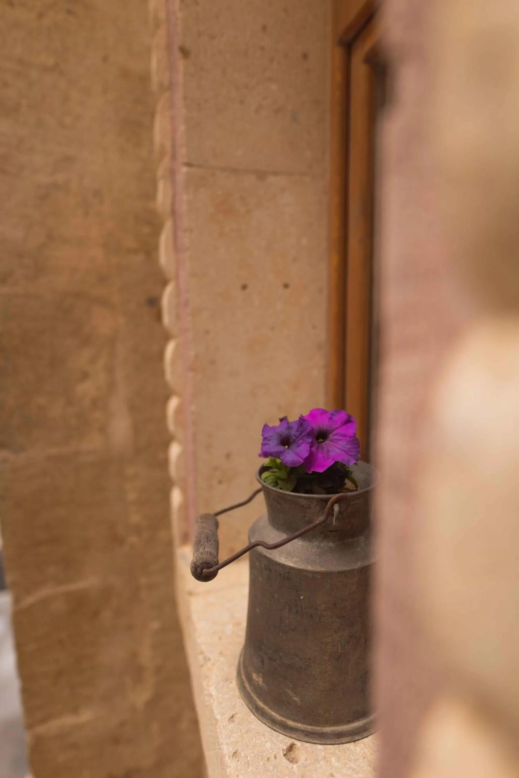Patio in Solo Cave Suites
