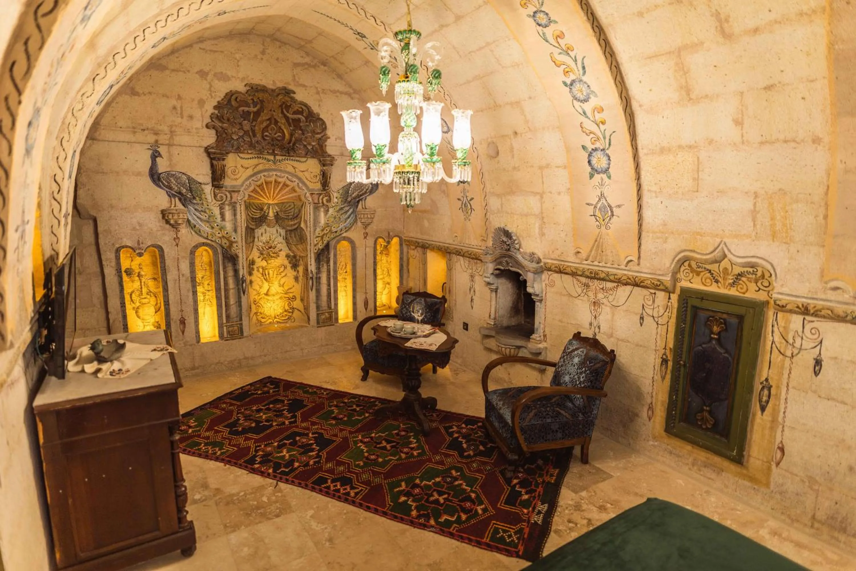 Seating area in Solo Cave Suites