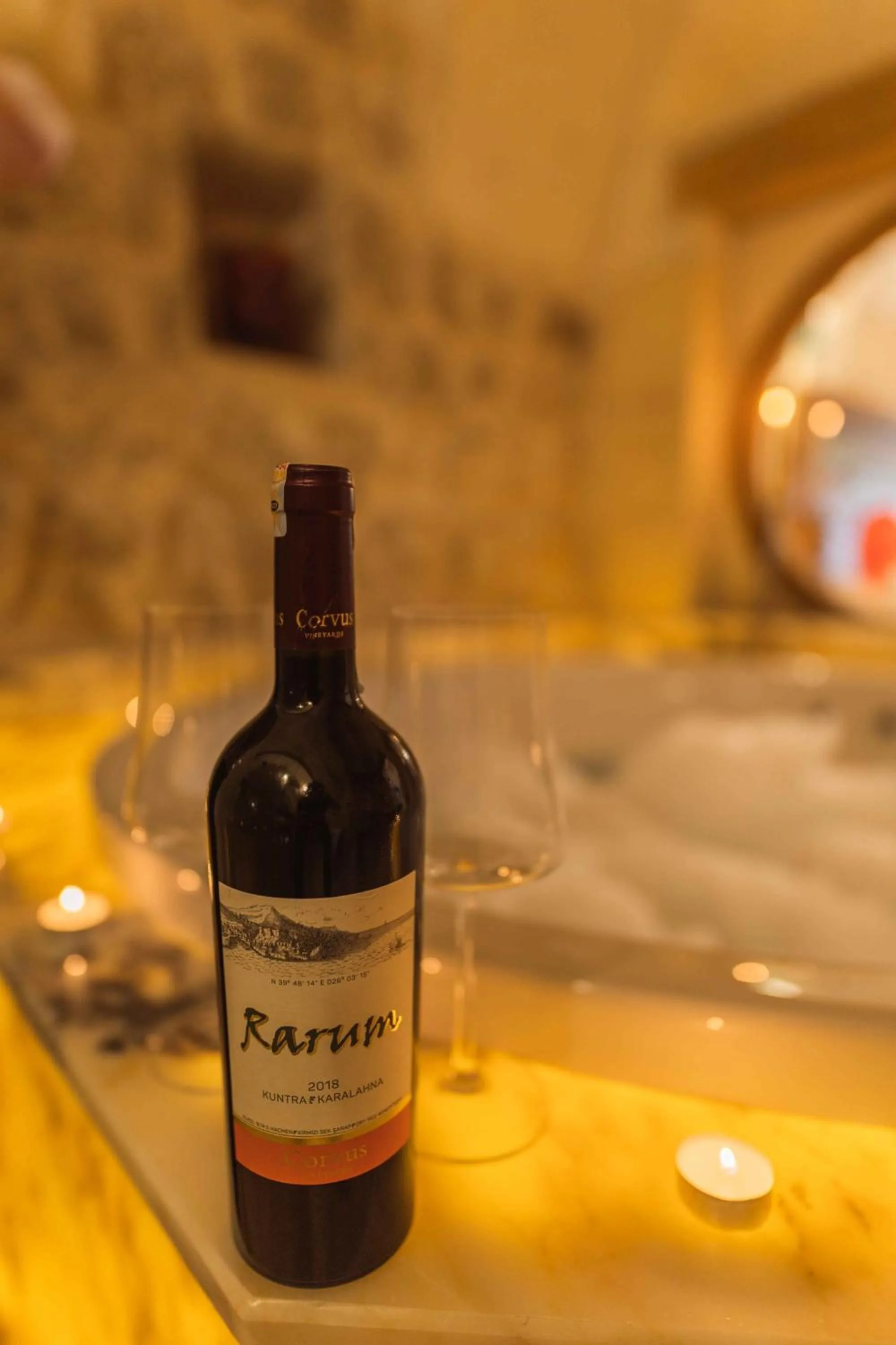 Drinks in Solo Cave Suites