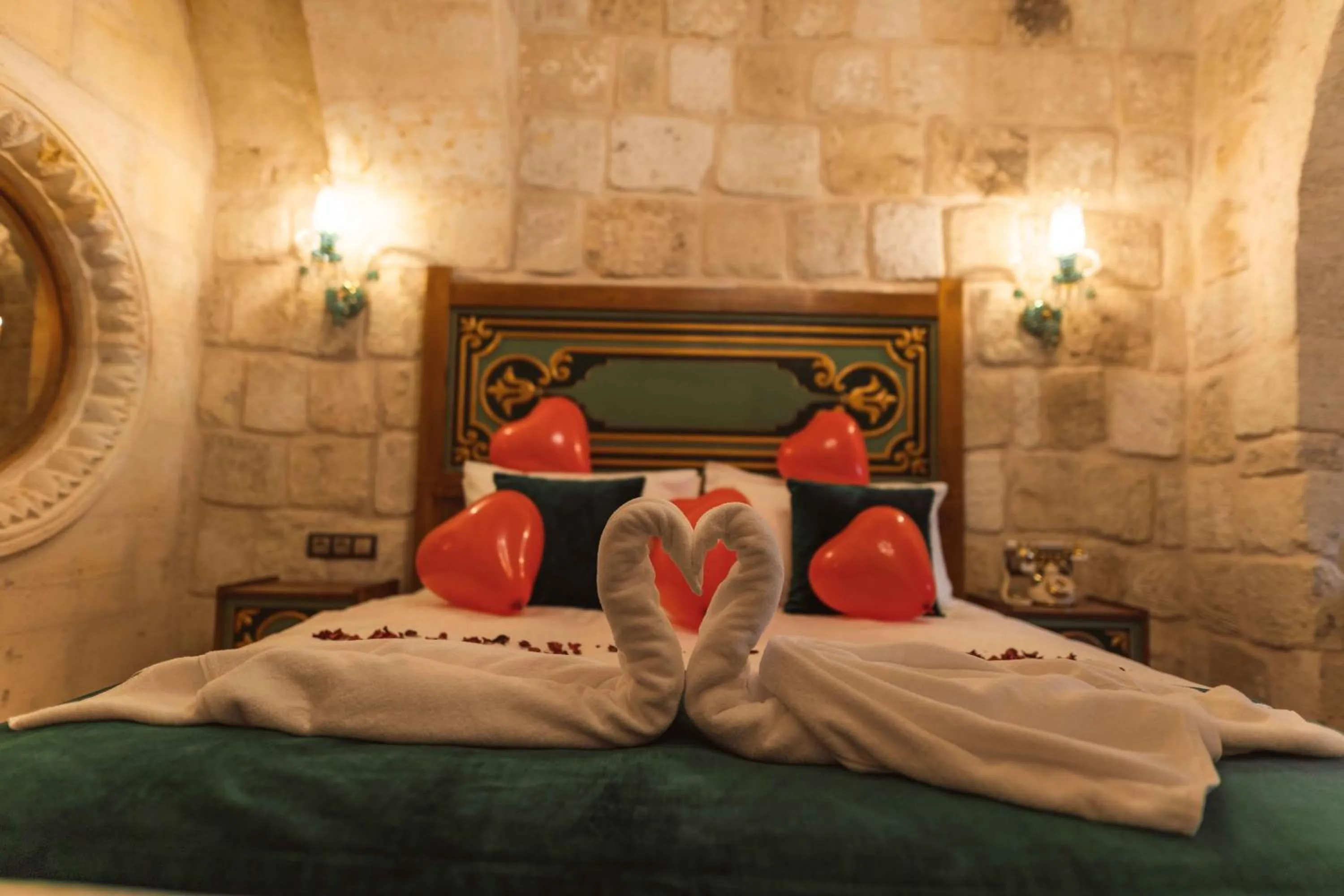 Bed in Solo Cave Suites