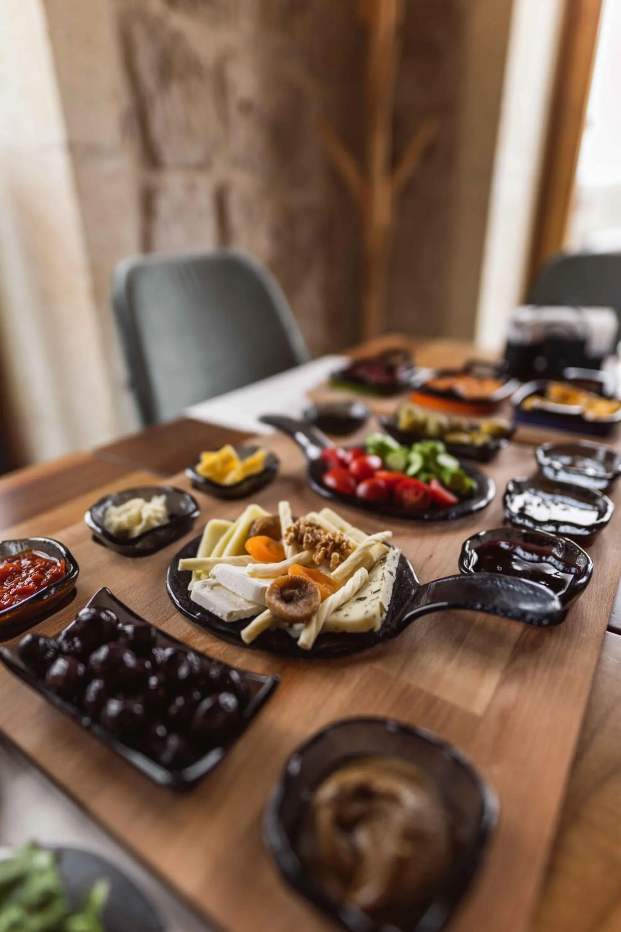 Breakfast in Solo Cave Suites