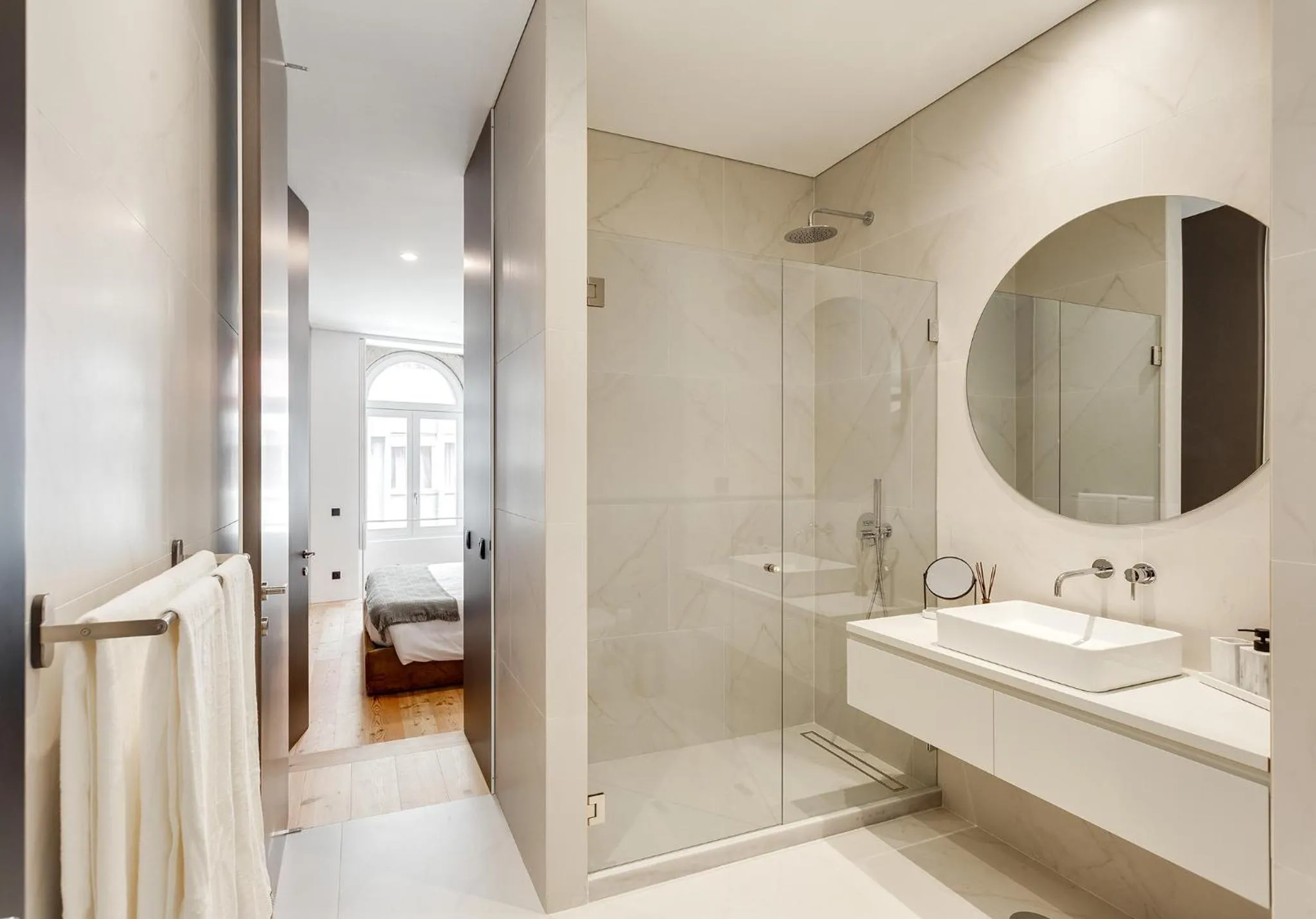 Bathroom in Conceição Premium Downtown Apartment by DA'HOME
