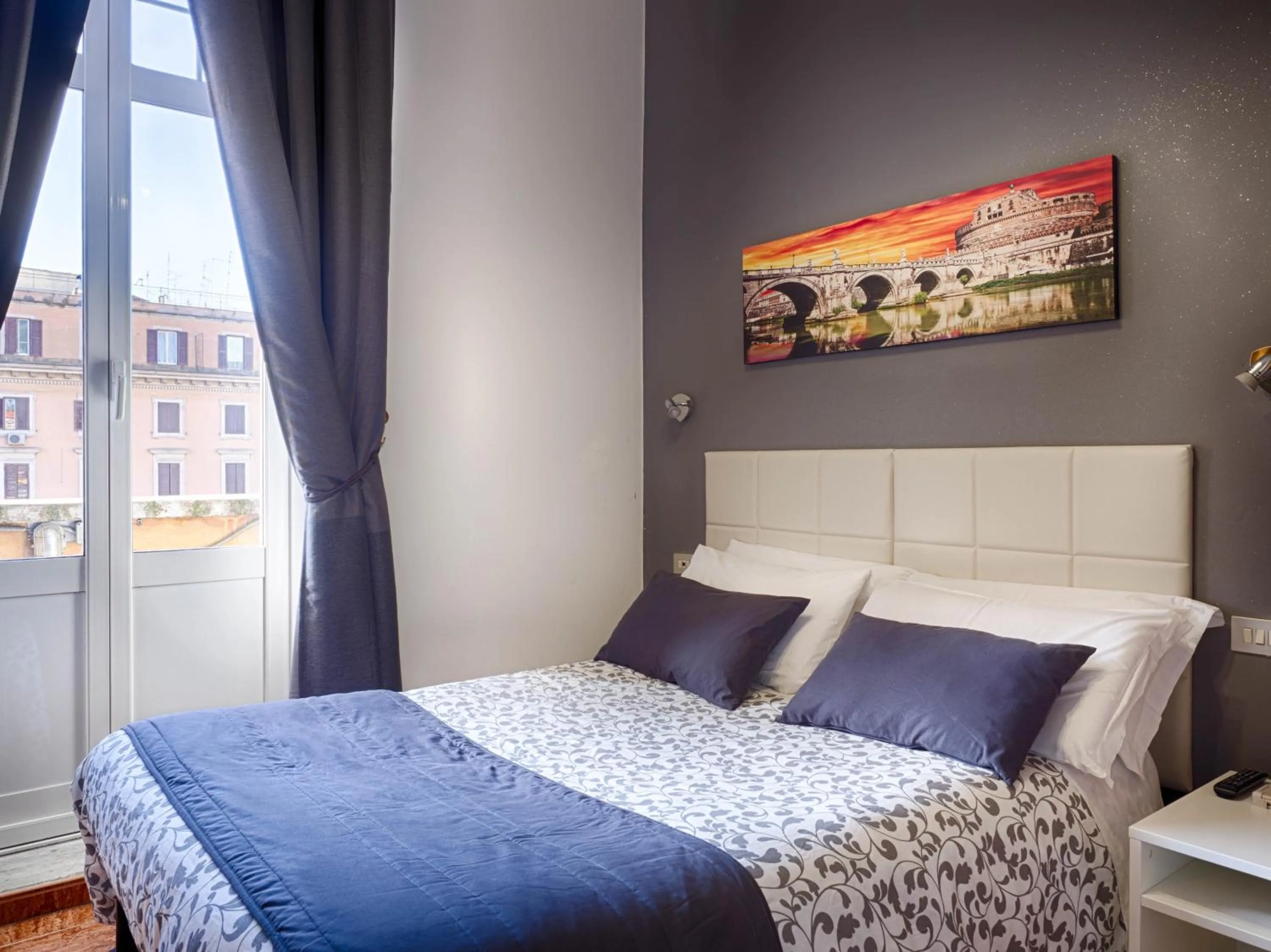 Bedroom, Bed in Sunny Guest House