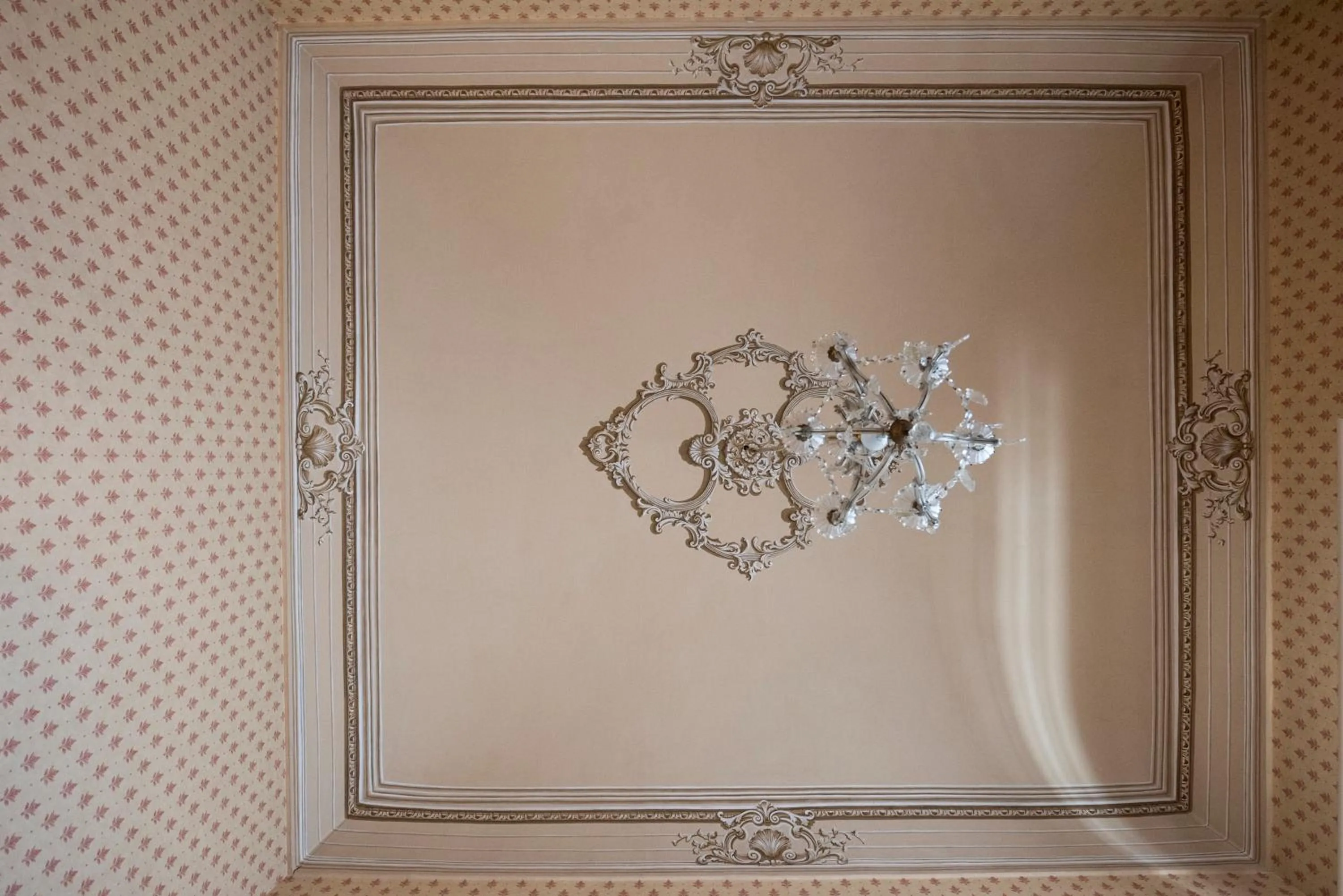 Decorative detail, Bathroom in Palazzo Failla Hotel