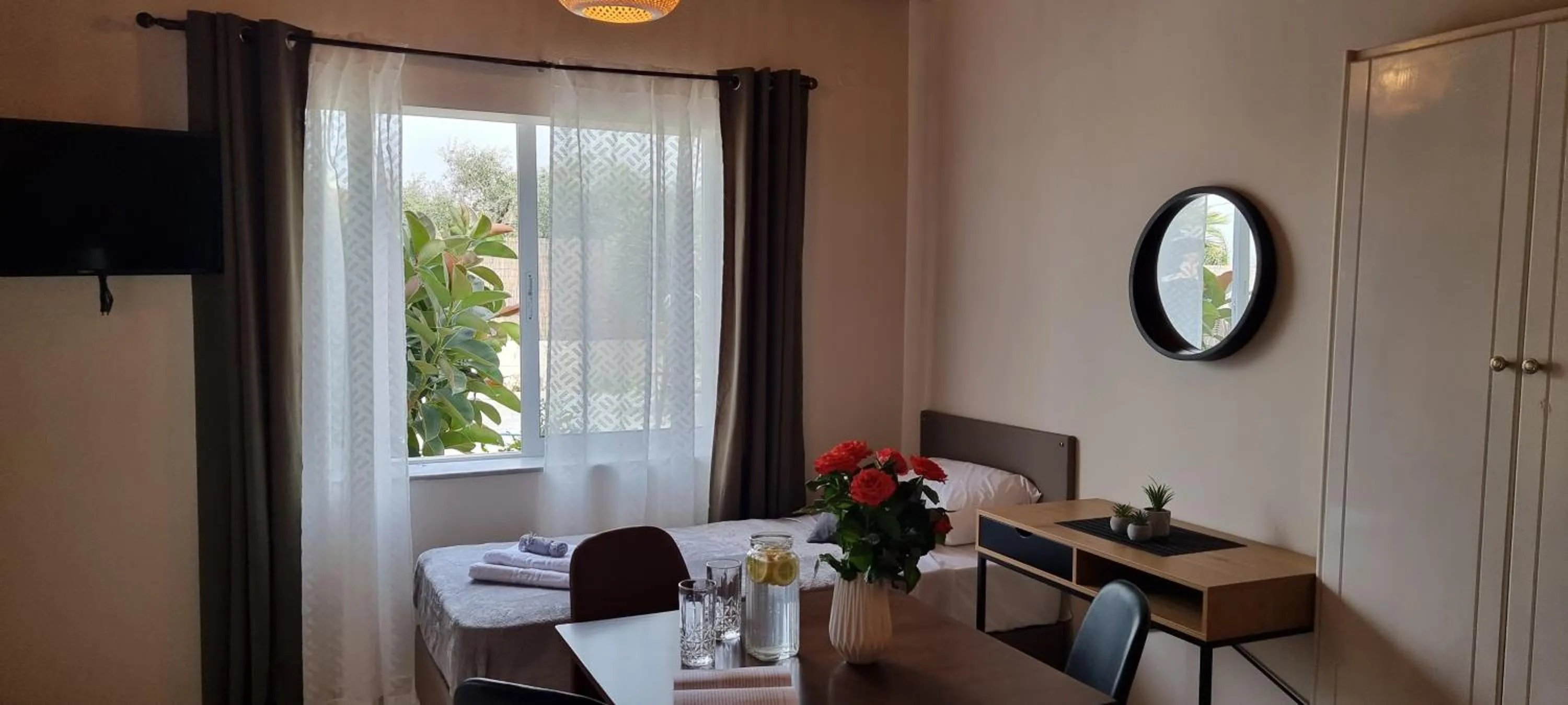 Garden view in Secret Garden Hotel