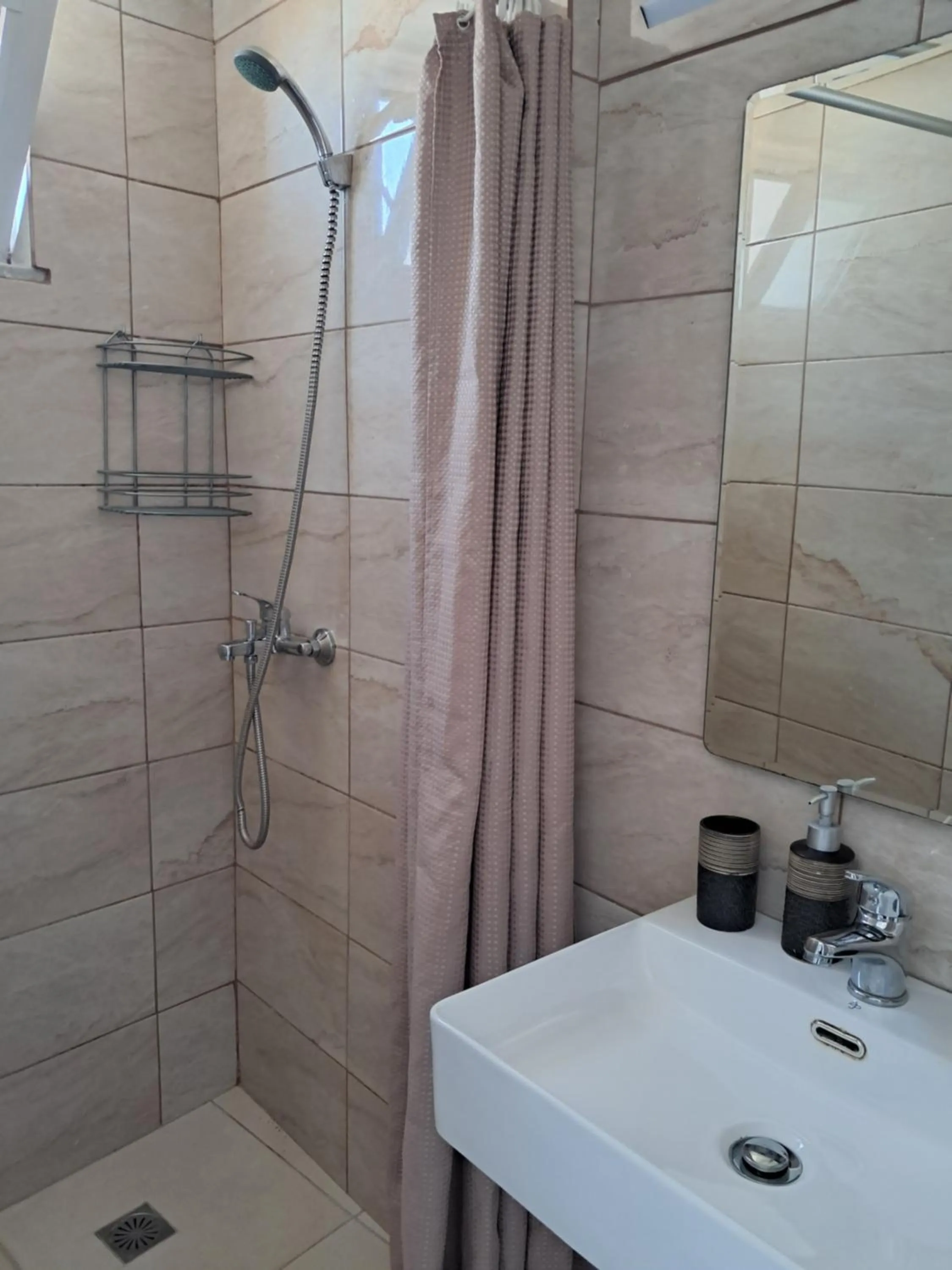 Shower in Secret Garden Hotel