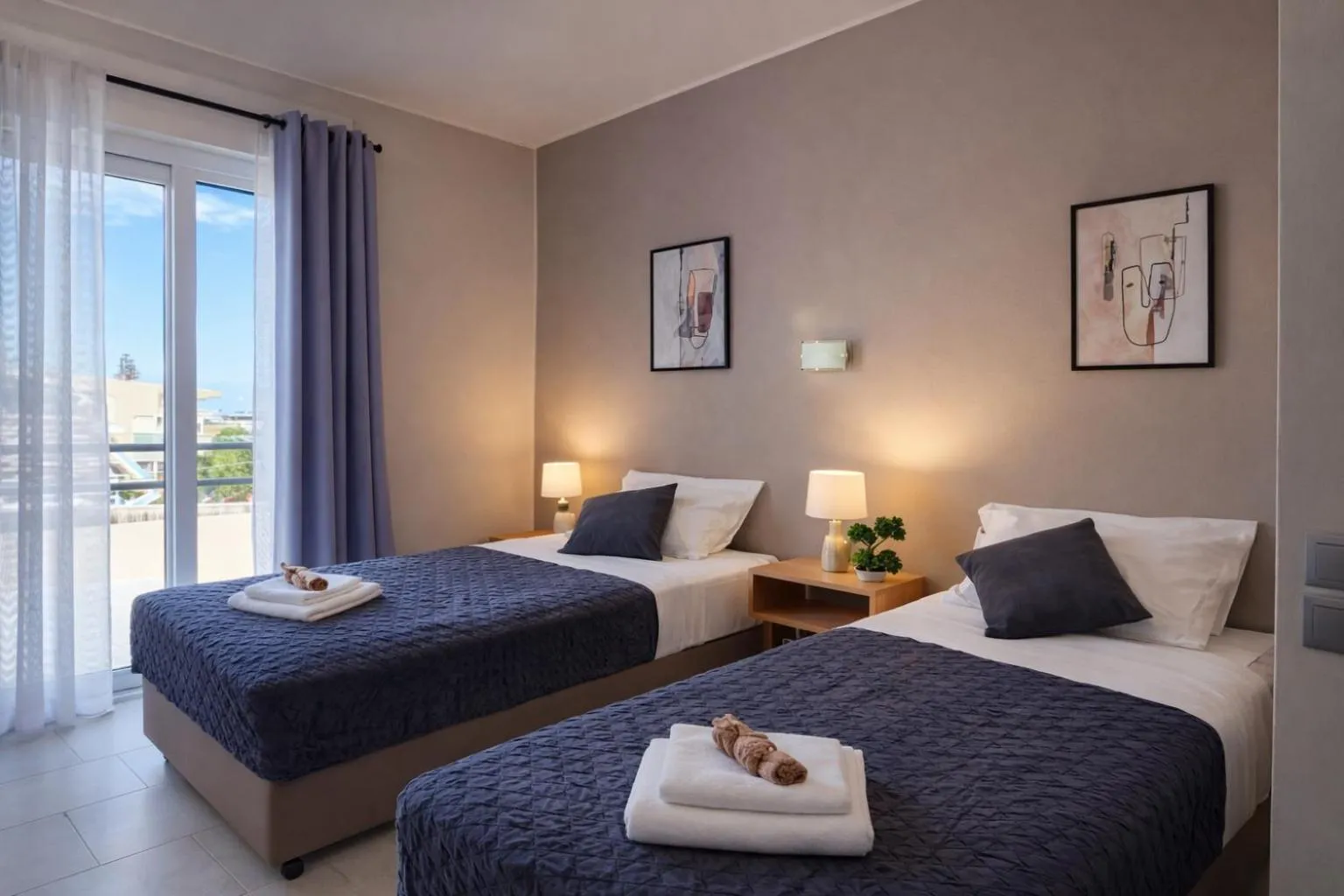 Bedroom, Bed in Secret Garden Hotel