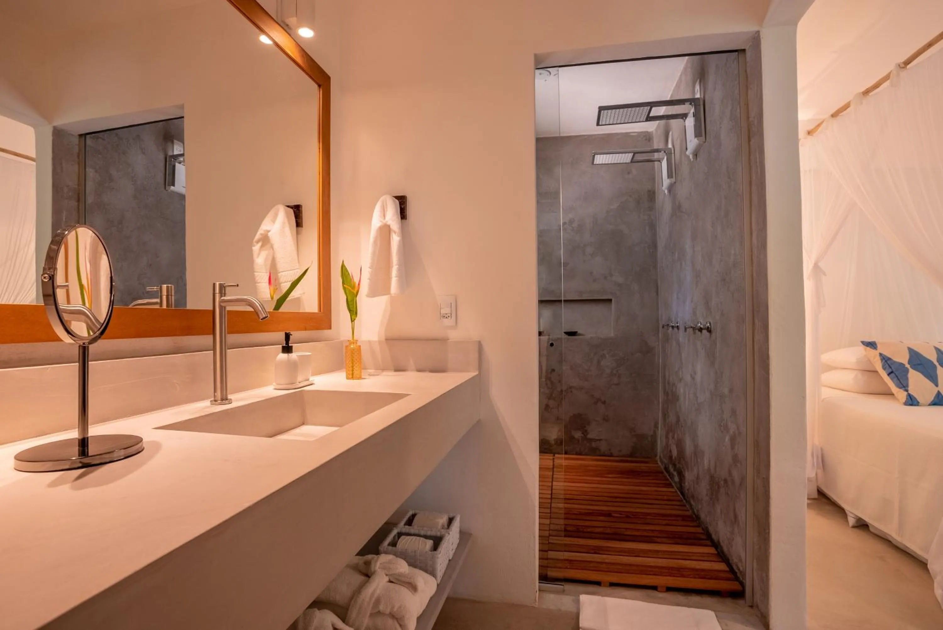 Bathroom in DA GRAÇA HOTEL