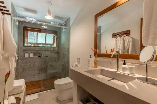 Bathroom in DA GRAÇA HOTEL