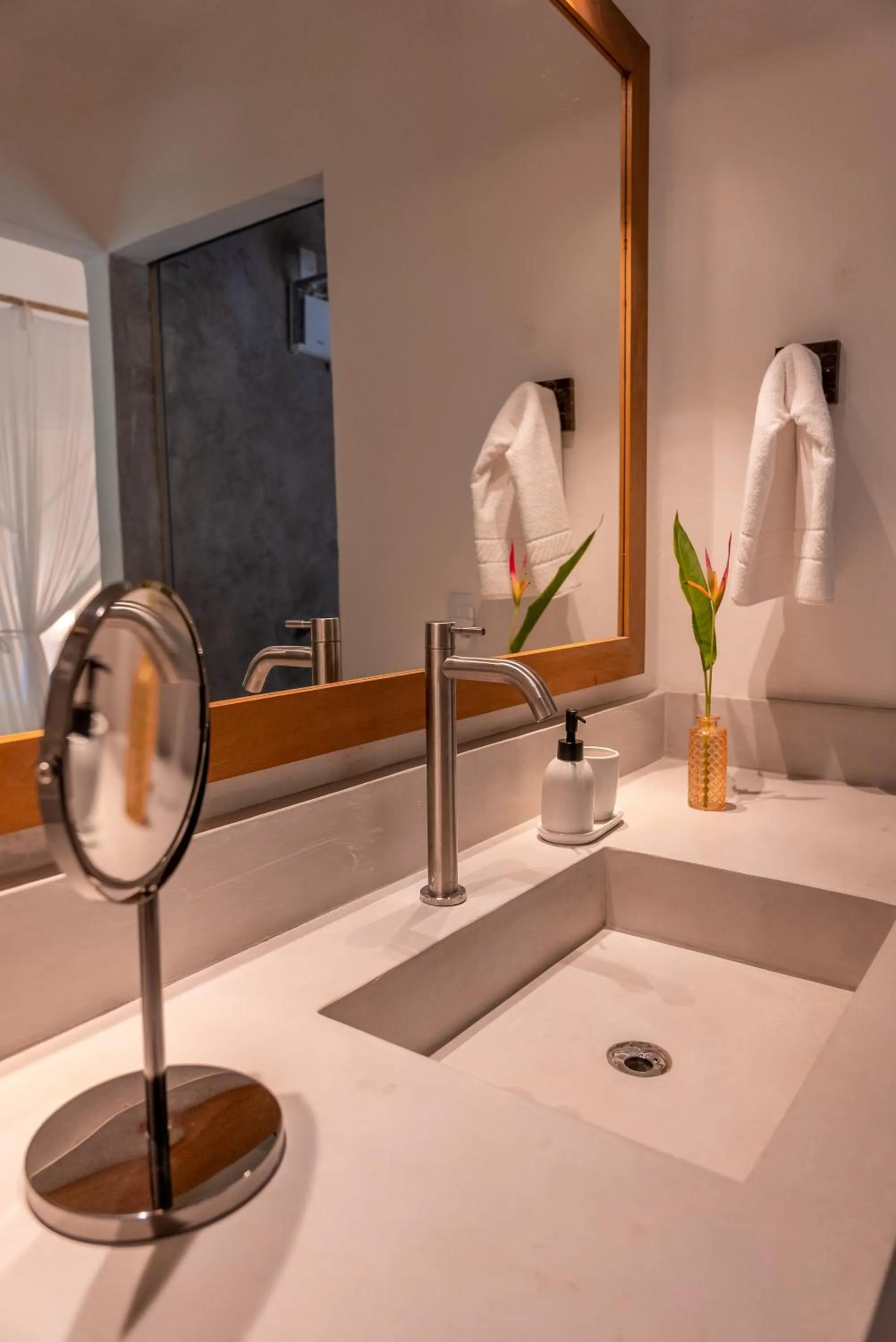 Bathroom in DA GRAÇA HOTEL