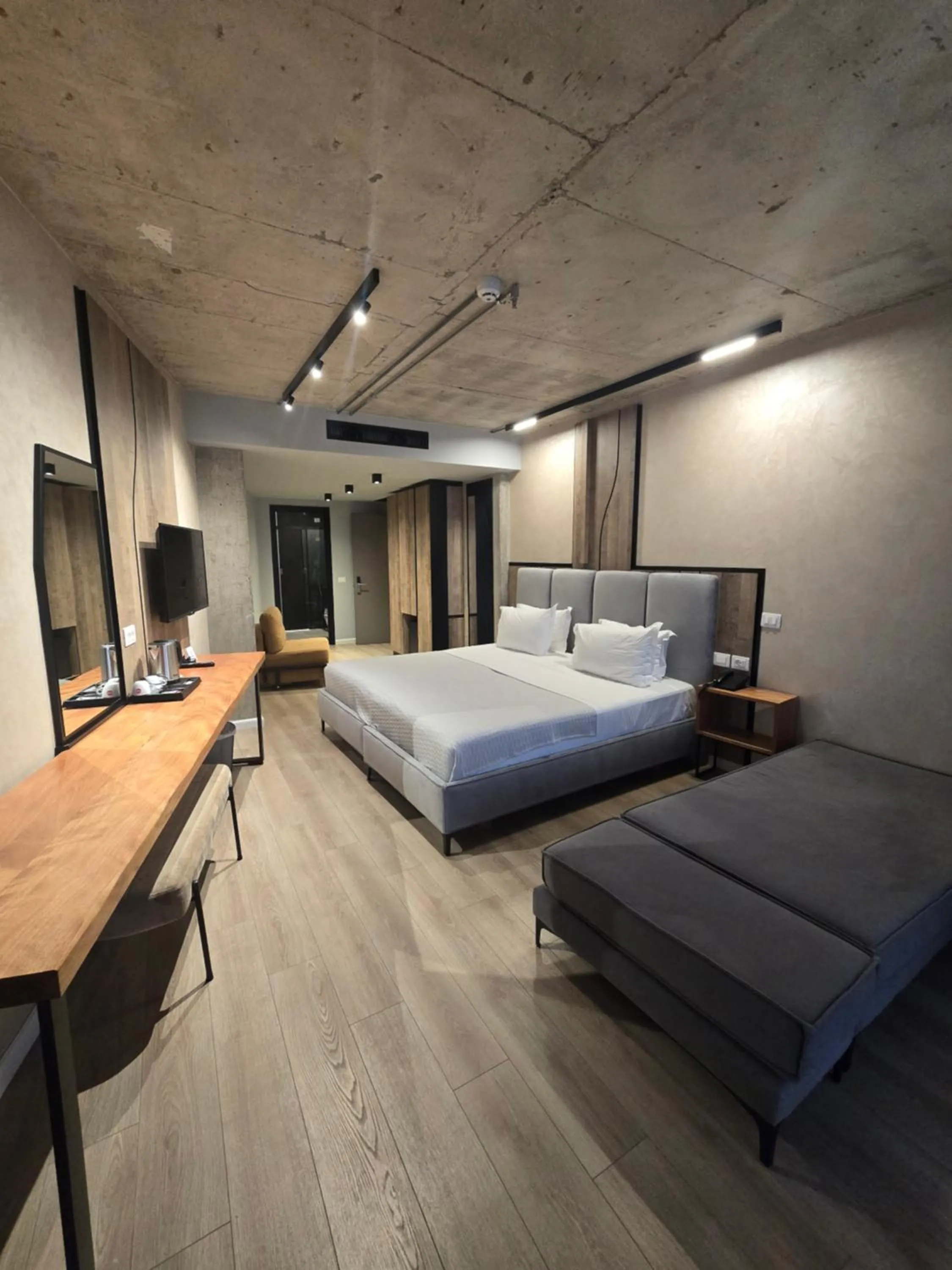 Bed in AMR Hotel - Durres